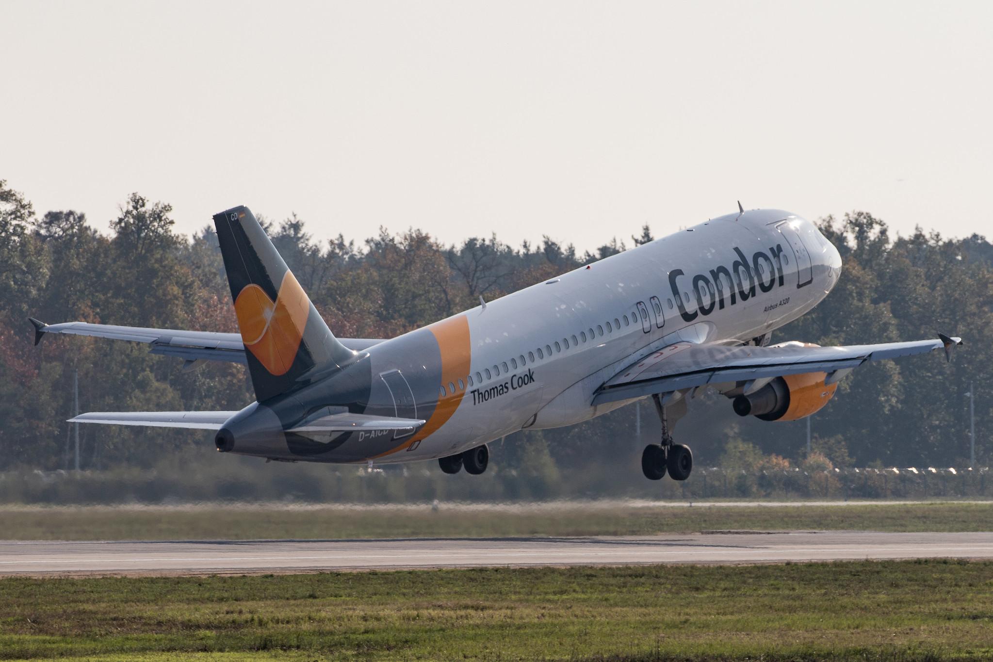 Frankfurt Airport: Condor (DE / CFG) |  Airbus A320-212 A320 | D-AICD | MSN 0884