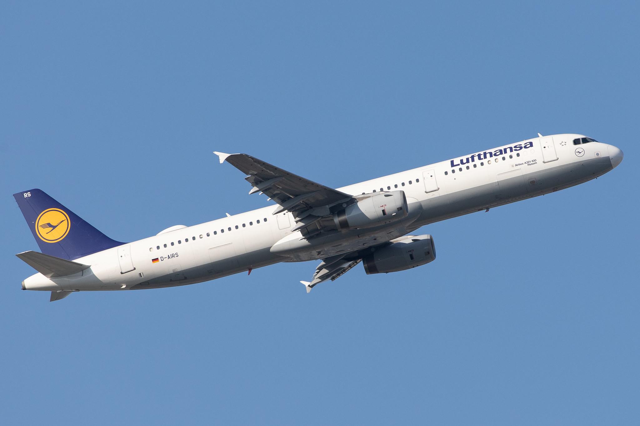 Frankfurt Airport: Lufthansa (LH / DLH) |  Airbus A321-131 A321 | D-AIRS | MSN 0595