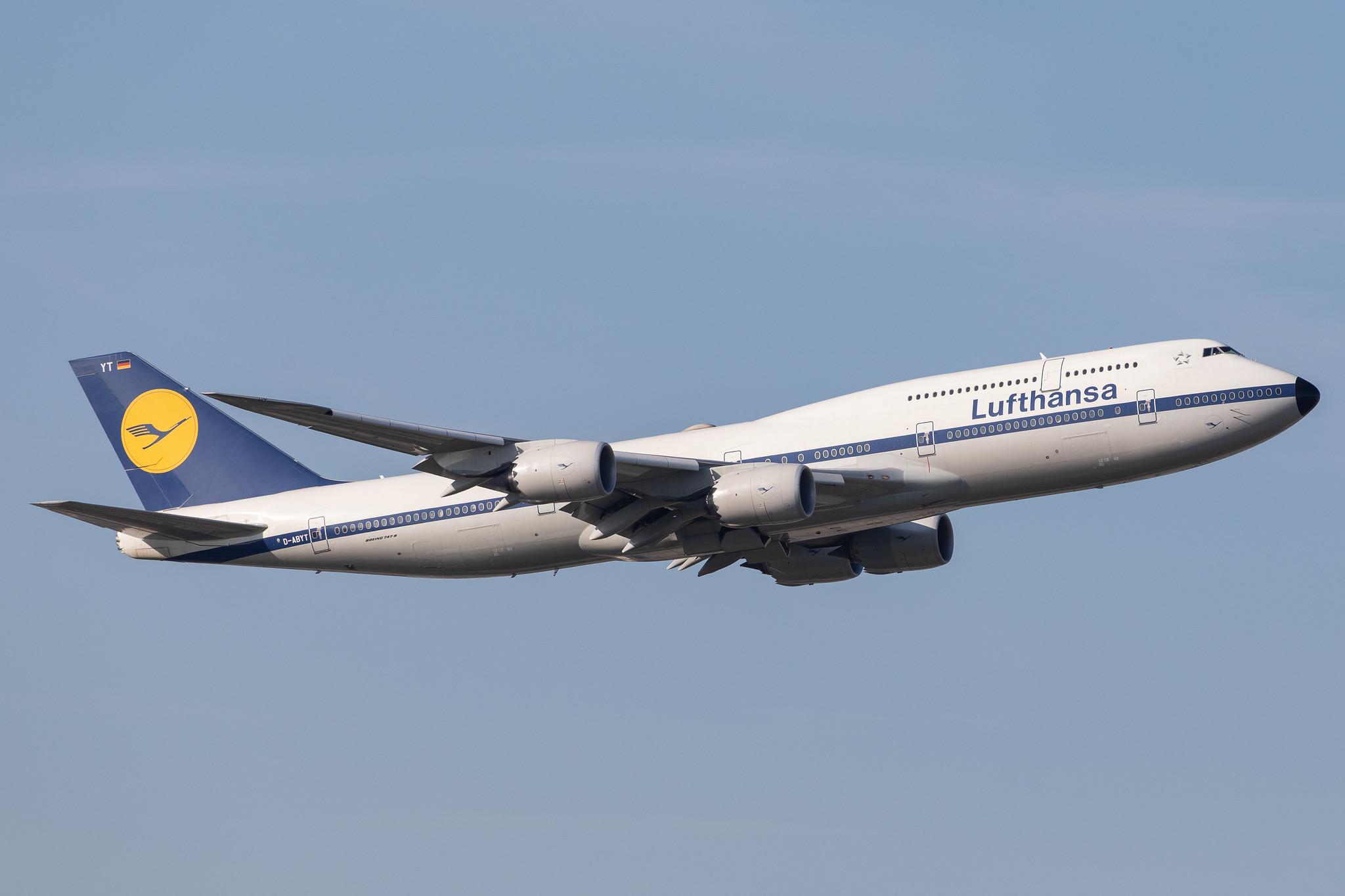 Frankfurt Airport: Lufthansa (LH / DLH) |  Livery: Retro Livery |  Boeing 747-830 B748 | D-ABYT | MSN 37844