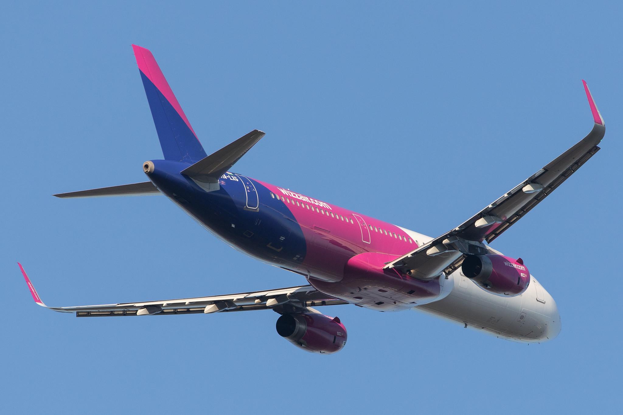 Frankfurt Airport: Wizz Air (W6 / WZZ) |  Airbus A321-231 A321 | HA-LXG | MSN 7182