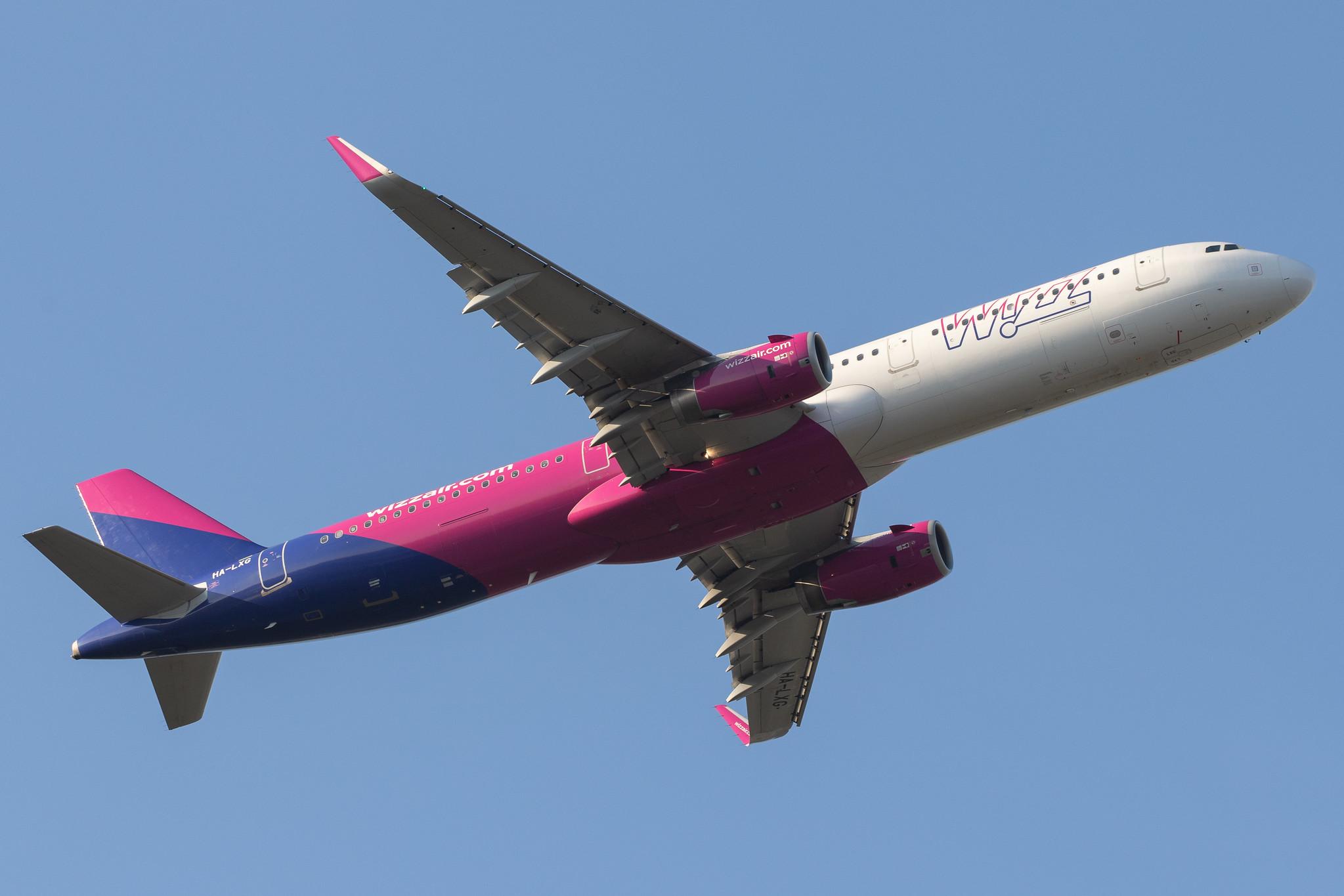 Frankfurt Airport: Wizz Air (W6 / WZZ) |  Airbus A321-231 A321 | HA-LXG | MSN 7182