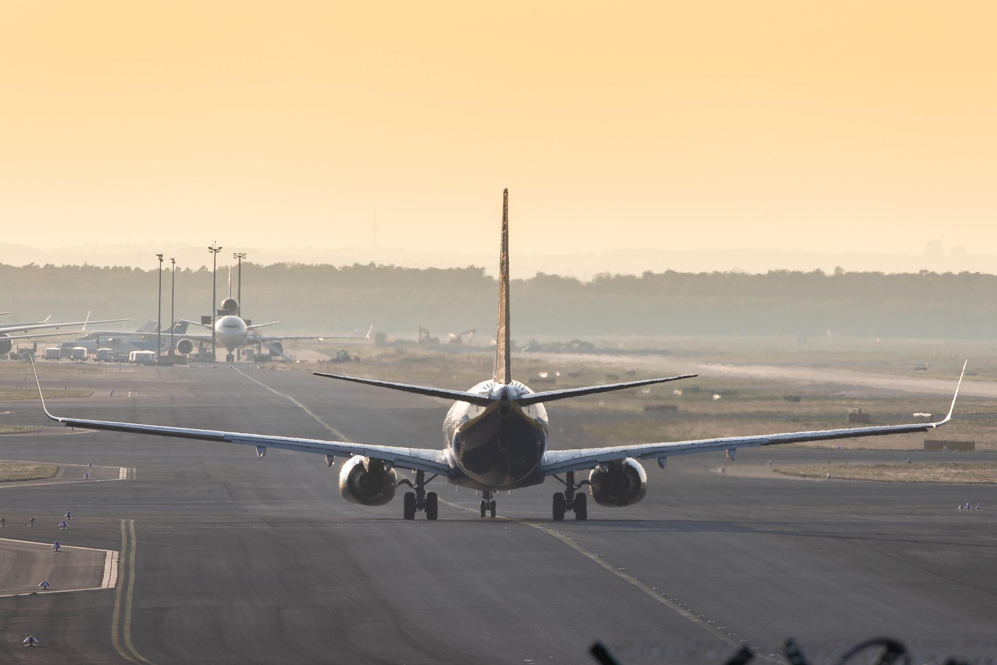 Frankfurt Airport: Ryanair (FR / RYR) |  Boeing 737-8AS B738 | EI-EFE | MSN 37533