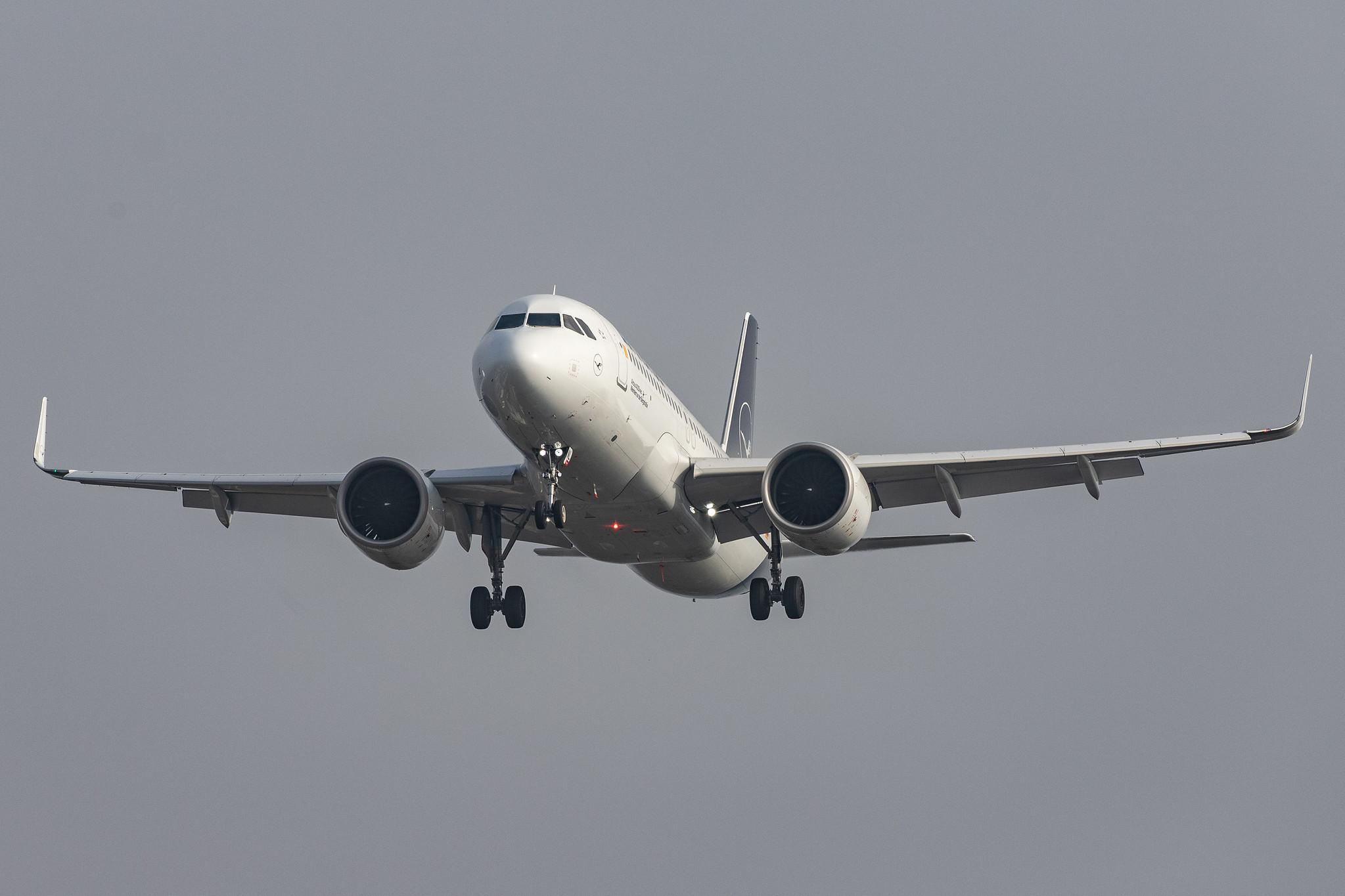 Frankfurt Airport: Lufthansa (LH / DLH) |  Airbus A320-271N A20N | D-AINL | MSN 8383