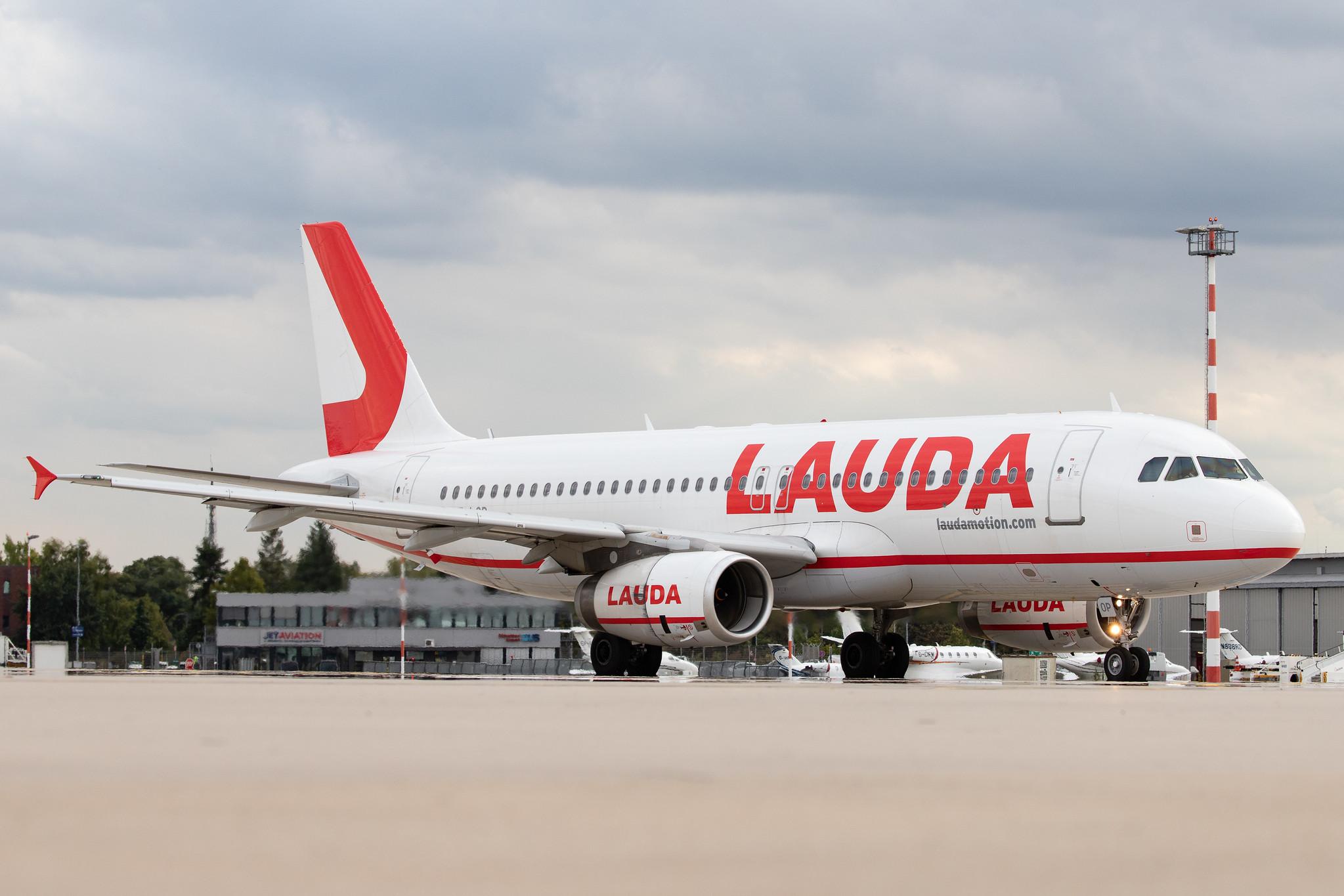Düsseldorf Airport: Laudamotion (OE / LDM) |  Airbus A320-232 A320 | OE-LOP | MSN 1566