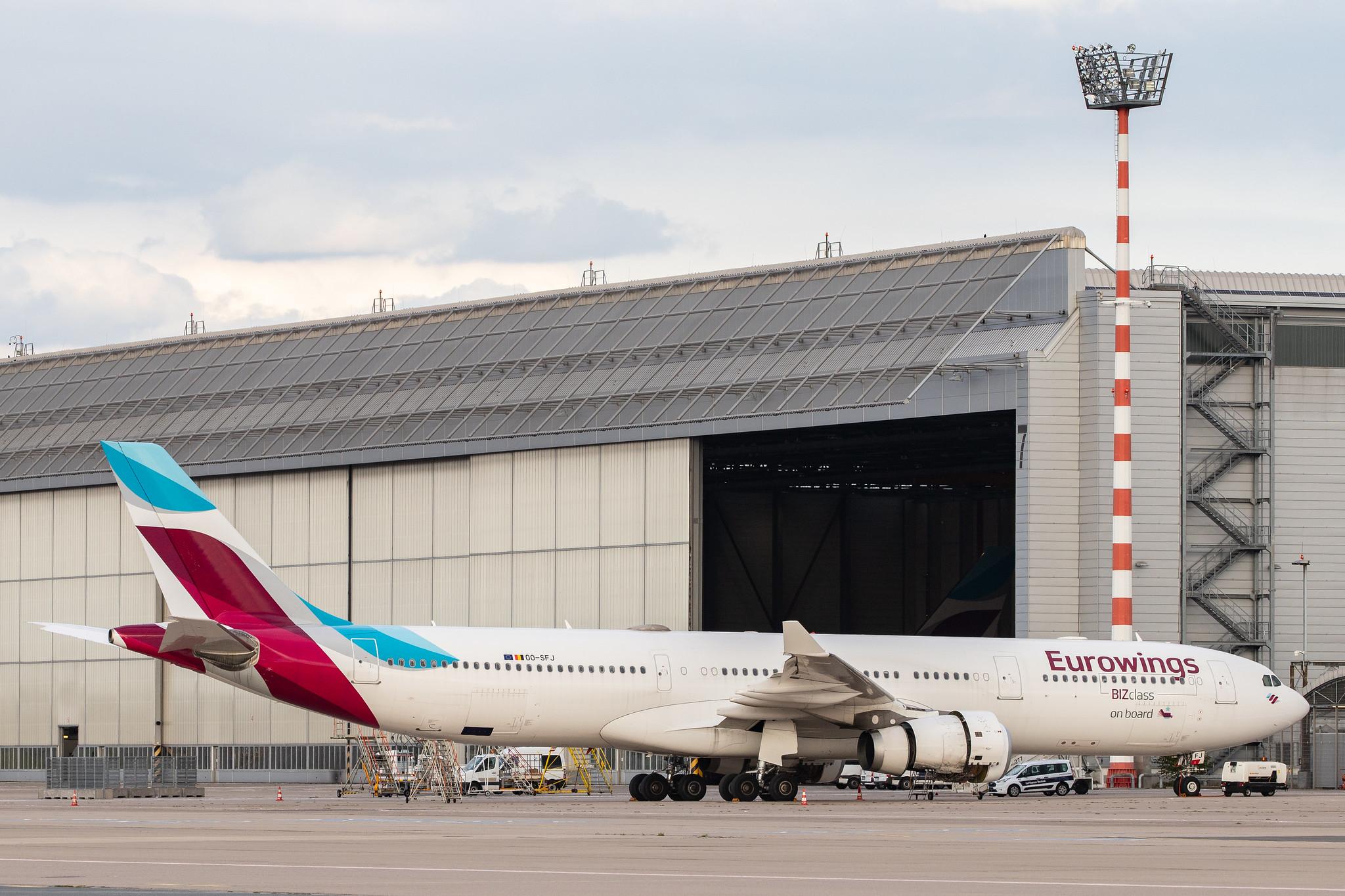Düsseldorf Airport: Eurowings (EW / EWG) | Operator: Brussels Airlines |  Airbus A330-343 A333 | OO-SFJ | MSN 0701
