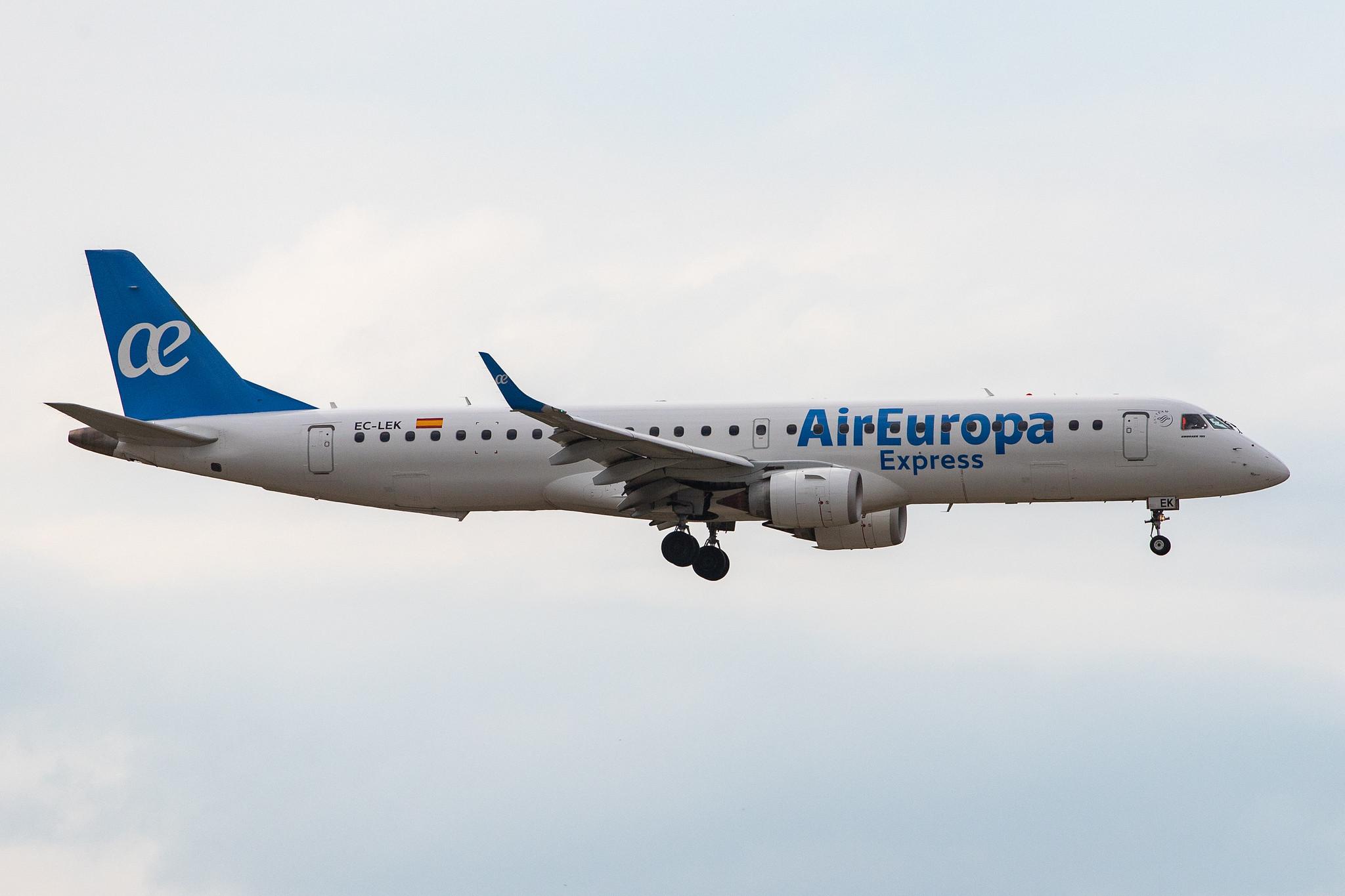 Düsseldorf Airport: Air Europa (UX / AEA) | Operator: Air Europa Express |  Embraer ERJ-195LR E195 | EC-LEK | MSN 19000344