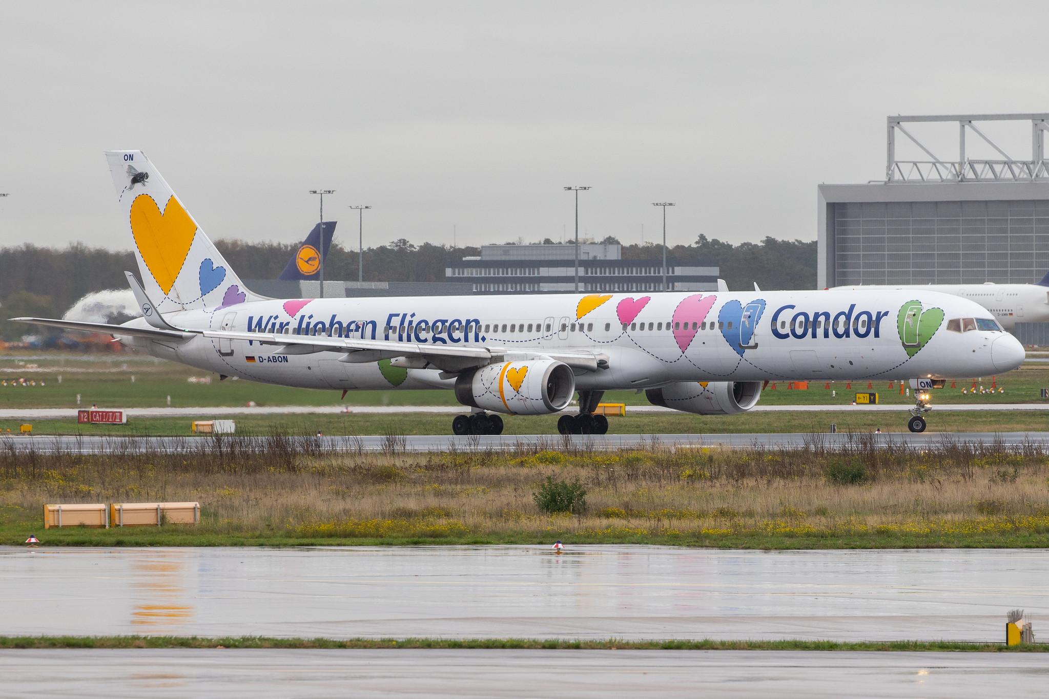 Frankfurt Airport: Condor (DE / CFG) |  Livery: Wir Lieben Fliegen Livery |  Boeing 757-330 B753 | D-ABON | MSN 29023