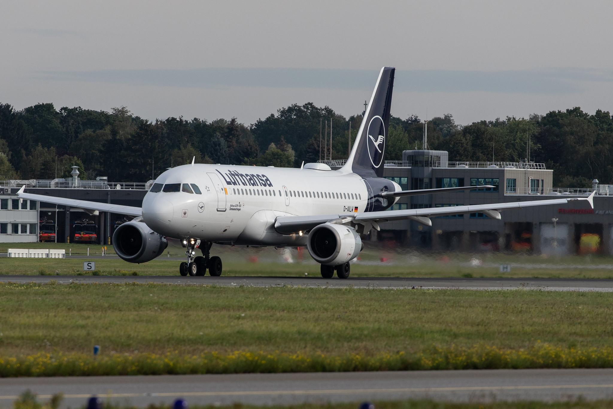 Hamburg Airport: Lufthansa (LH / DLH) |  Airbus A319-114 A319 | D-AILW | MSN 0853