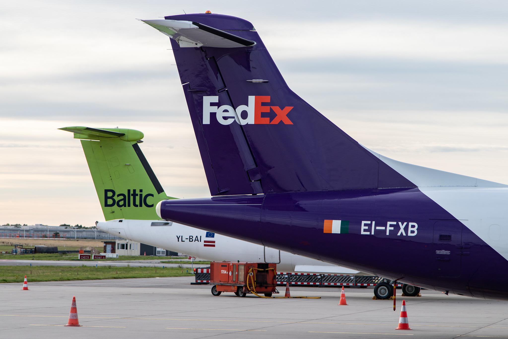 Hamburg Airport: FedEx (FX / FDX) | Operator: ASL Airlines Ireland |  ATR 42-300(F) AT43 | EI-FXB | MSN 0243