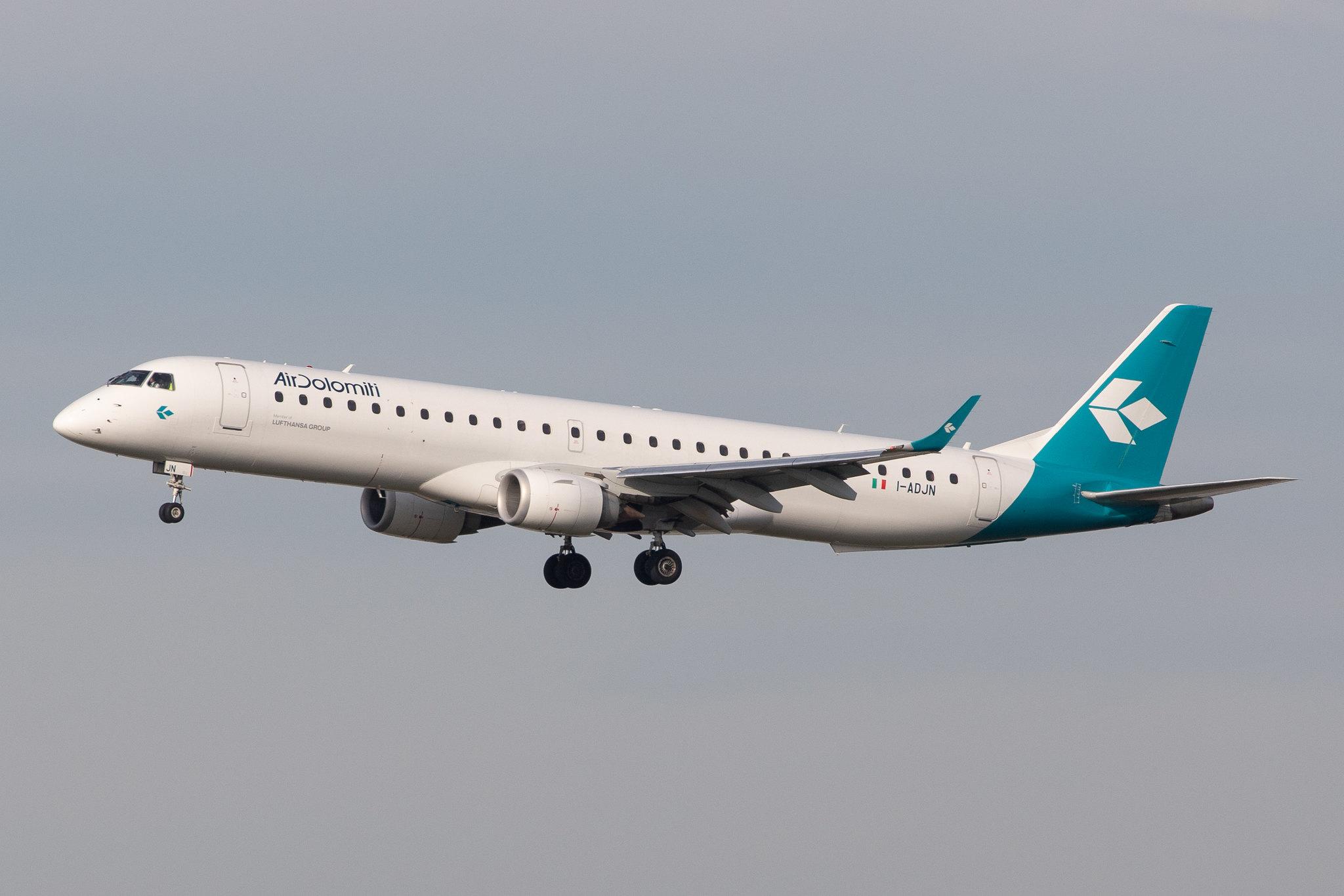 Frankfurt Airport: Air Dolomiti (EN / DLA) |  Embraer ERJ-195LR E195 | I-ADJN | MSN 19000270