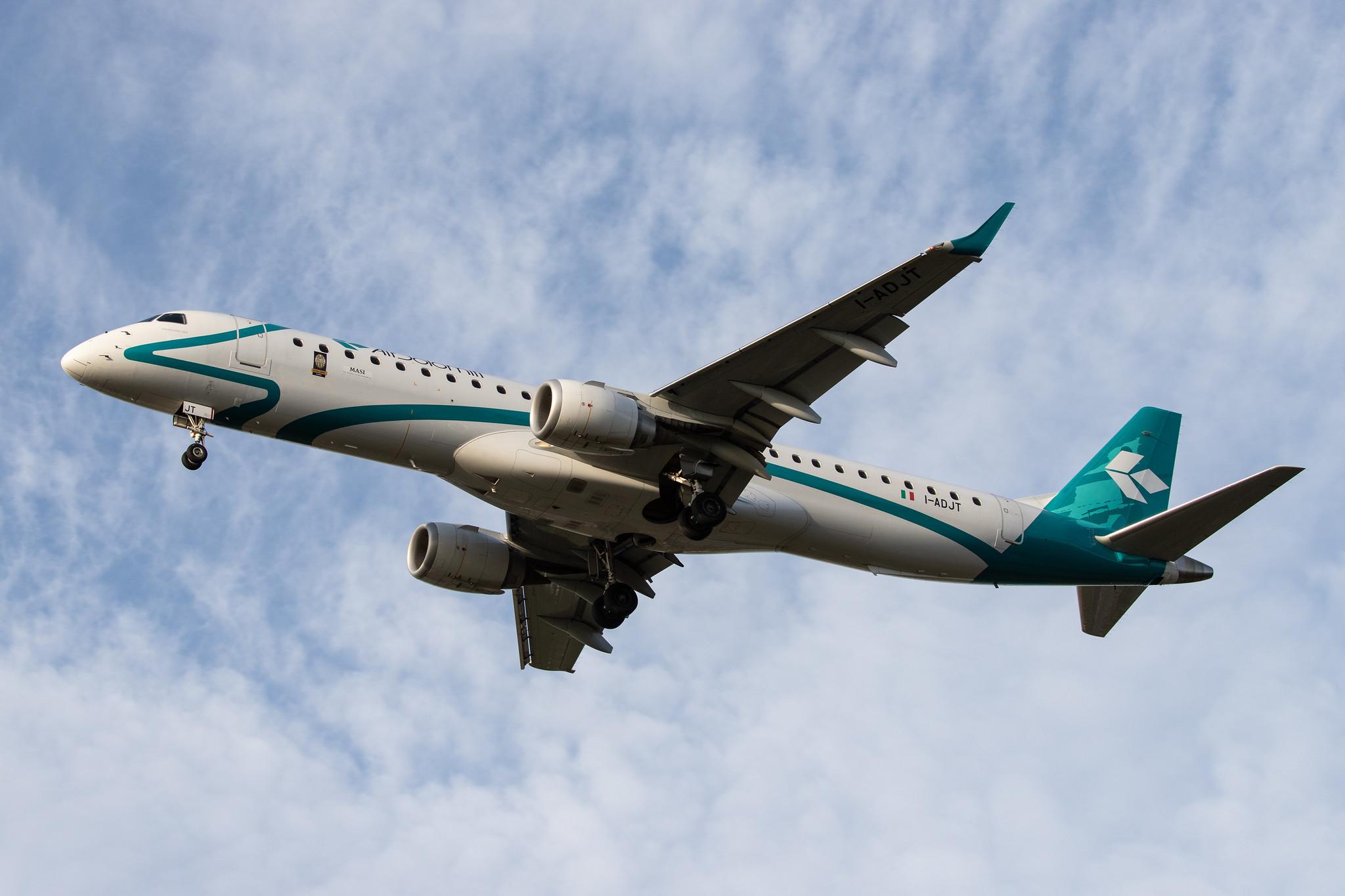 Frankfurt Airport: Air Dolomiti (EN / DLA) |  Embraer ERJ-195LR E195 | I-ADJT | MSN 19000606