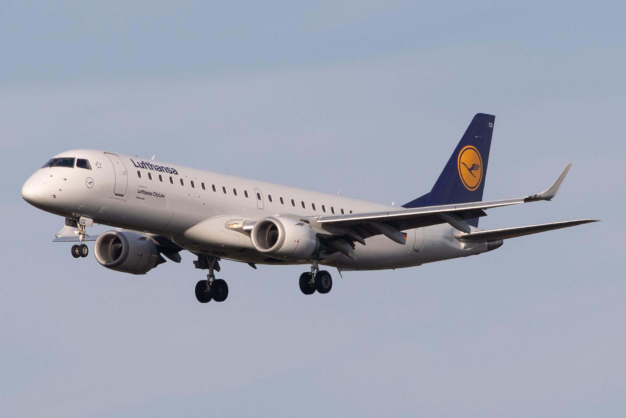Frankfurt Airport: Lufthansa (LH / DLH) | Operator: Lufthansa CityLine |  Embraer ERJ-190LR E190 | D-AECD | MSN 19000337