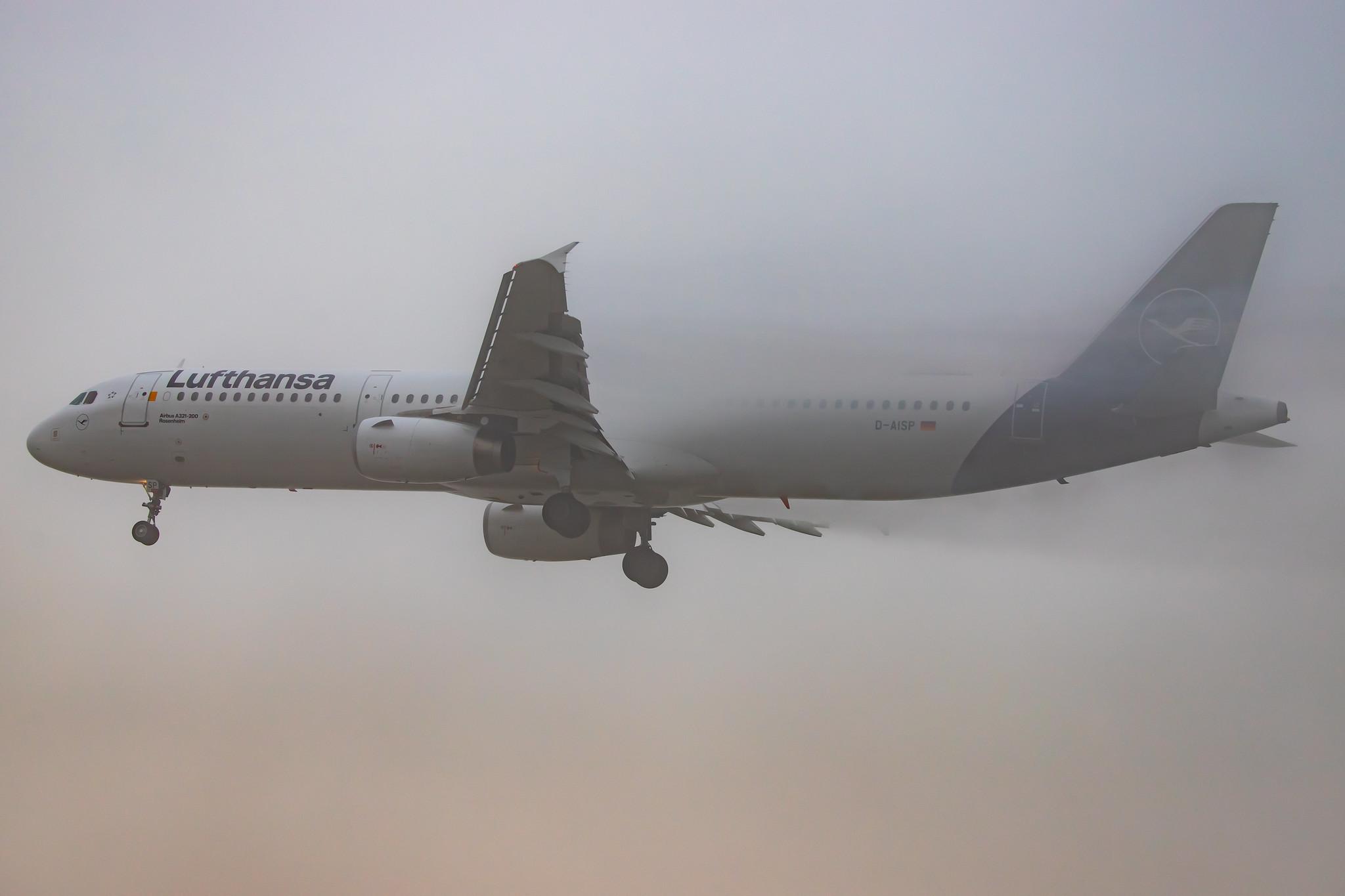 Frankfurt Airport: Lufthansa (LH / DLH) |  Airbus A321-231 A321 | D-AISP | MSN 3864