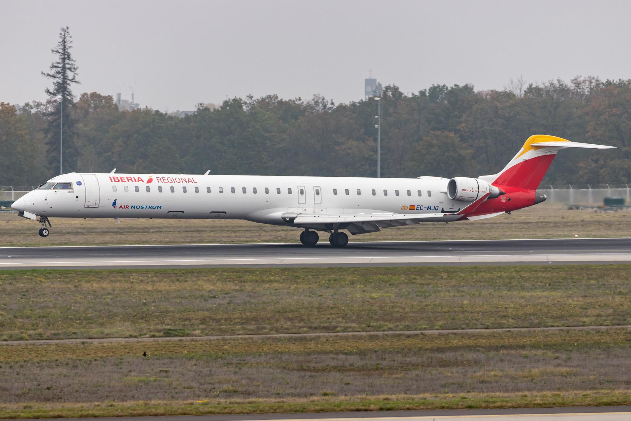 Frankfurt Airport: Iberia Regional (IB / IBE) | Operator: Air Nostrum |  Bombardier CRJ-1000 CRJX | EC-MJQ | MSN 19047