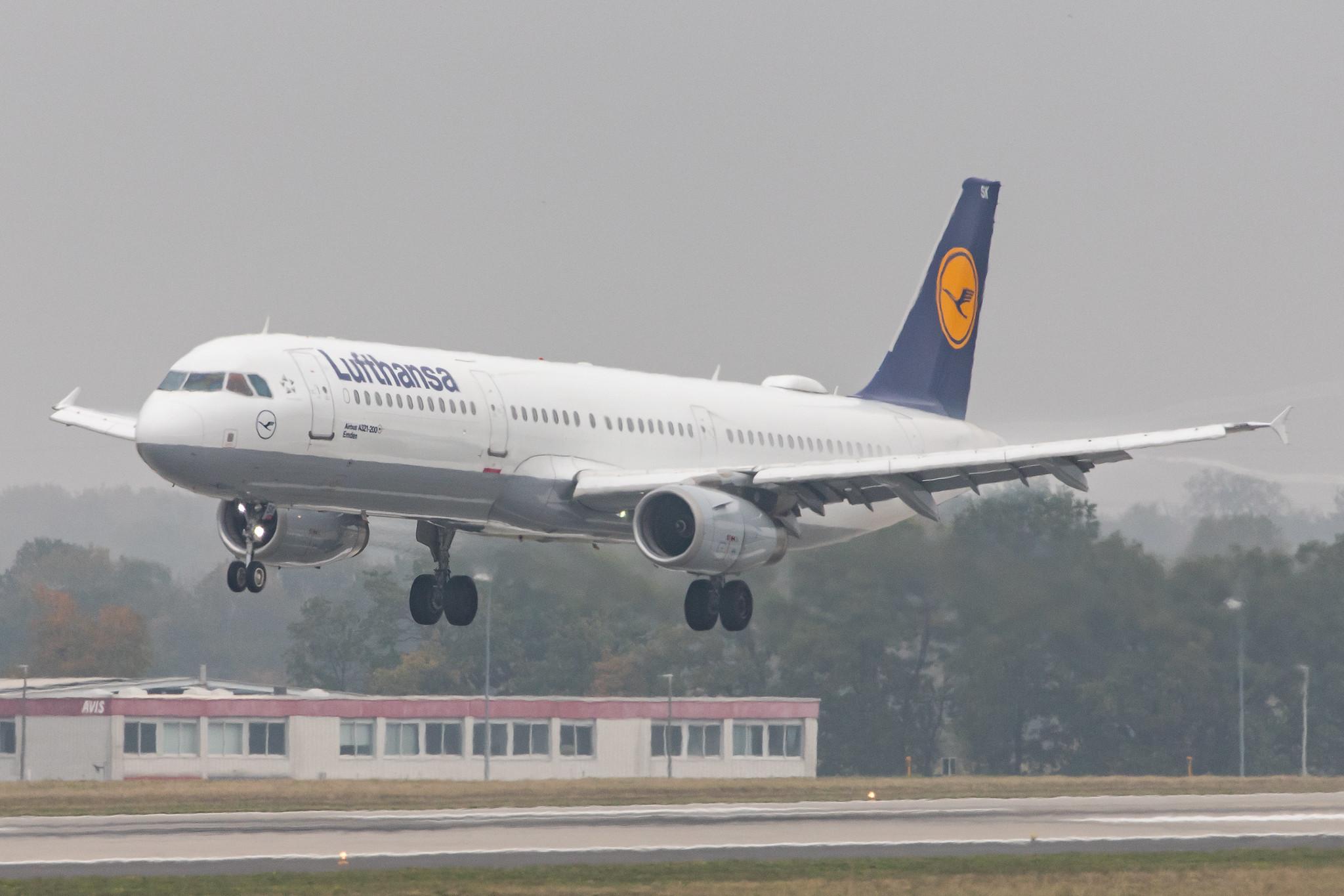 Frankfurt Airport: Lufthansa (LH / DLH) |  Airbus A321-231 A321 | D-AISK | MSN 3387