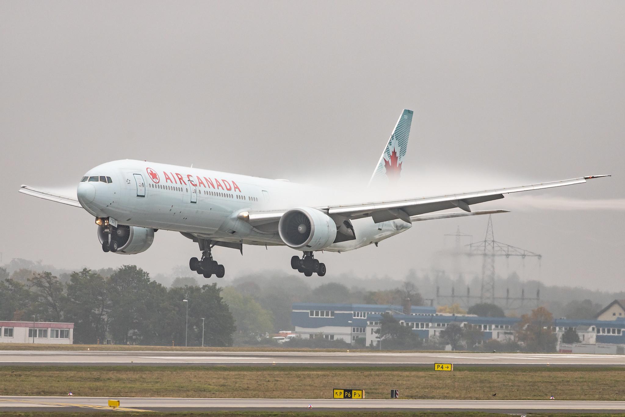 Frankfurt Airport: Air Canada (AC / ACA) |  Boeing 777-333(ER) B77W | C-FIUW | MSN 35249