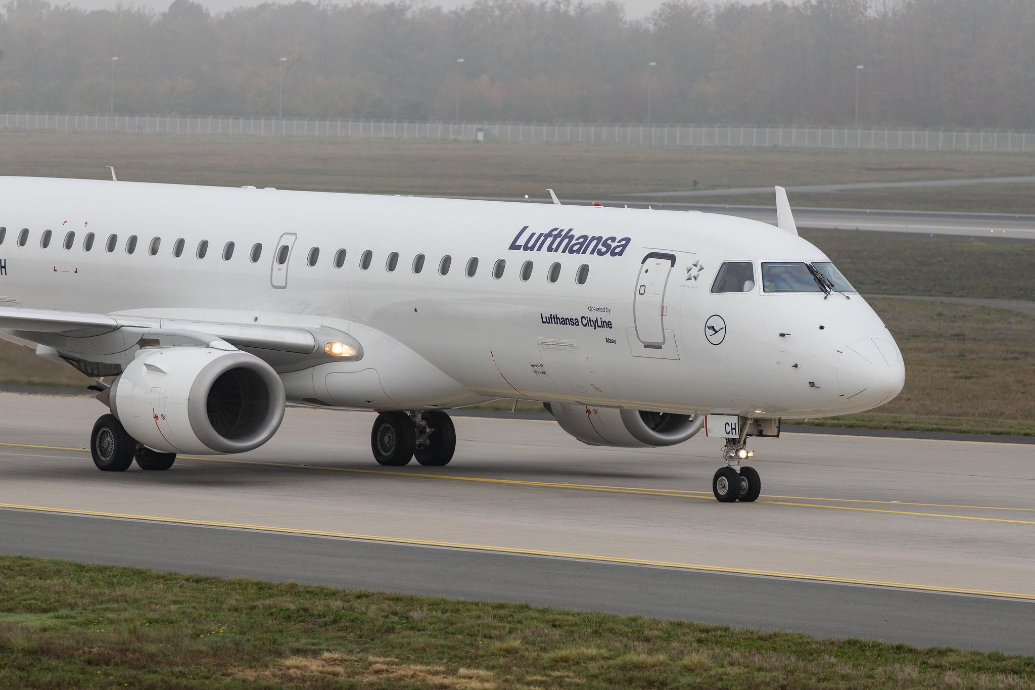 Frankfurt Airport: Lufthansa (LH / DLH) | Operator: Lufthansa CityLine |  Embraer ERJ-190LR E190 | D-AECH | MSN 19000376
