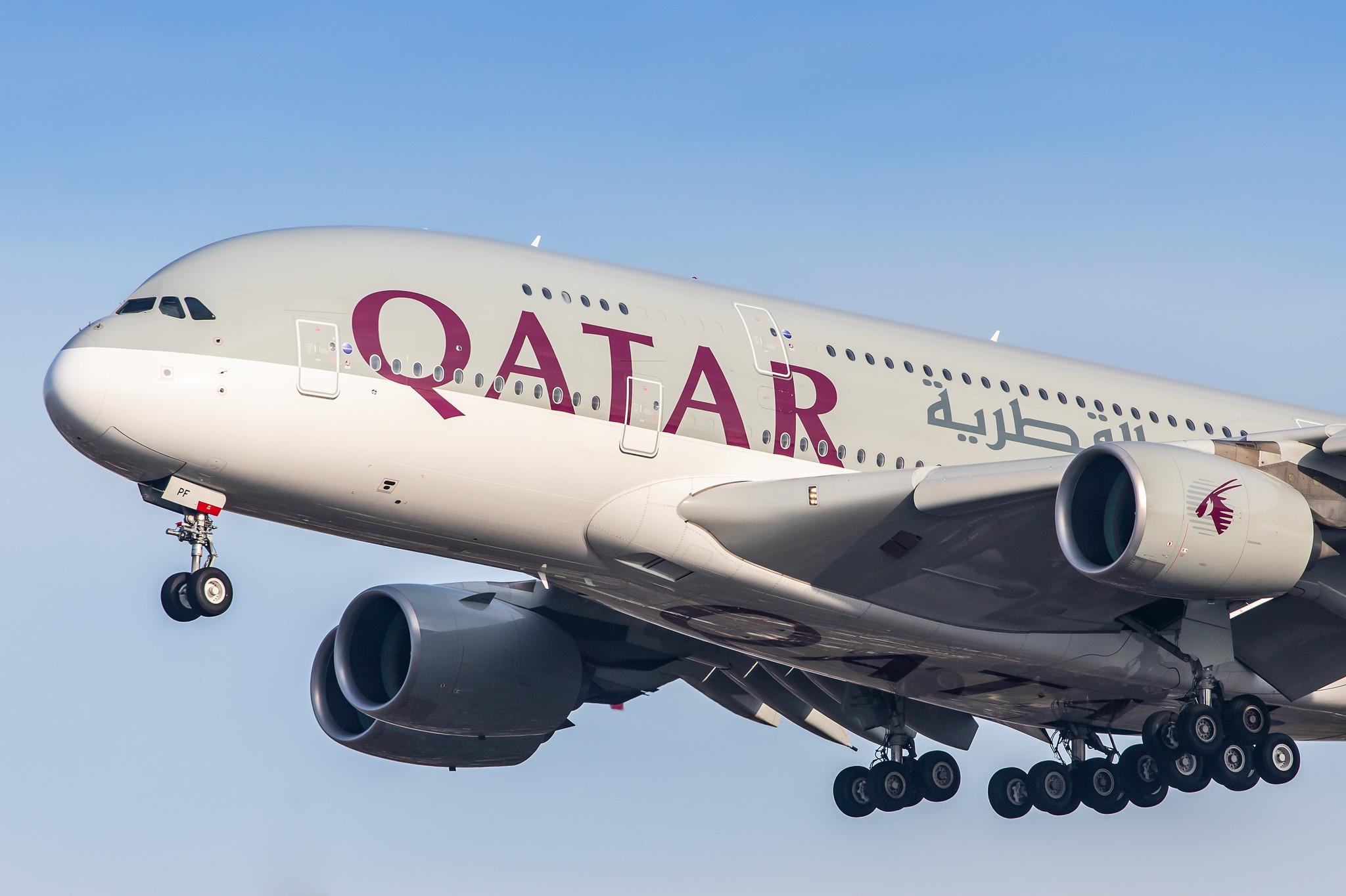 London Heathrow Airport: Qatar Airways (QR / QTR) |  Airbus A380-861 A388 | A7-APF | MSN 189