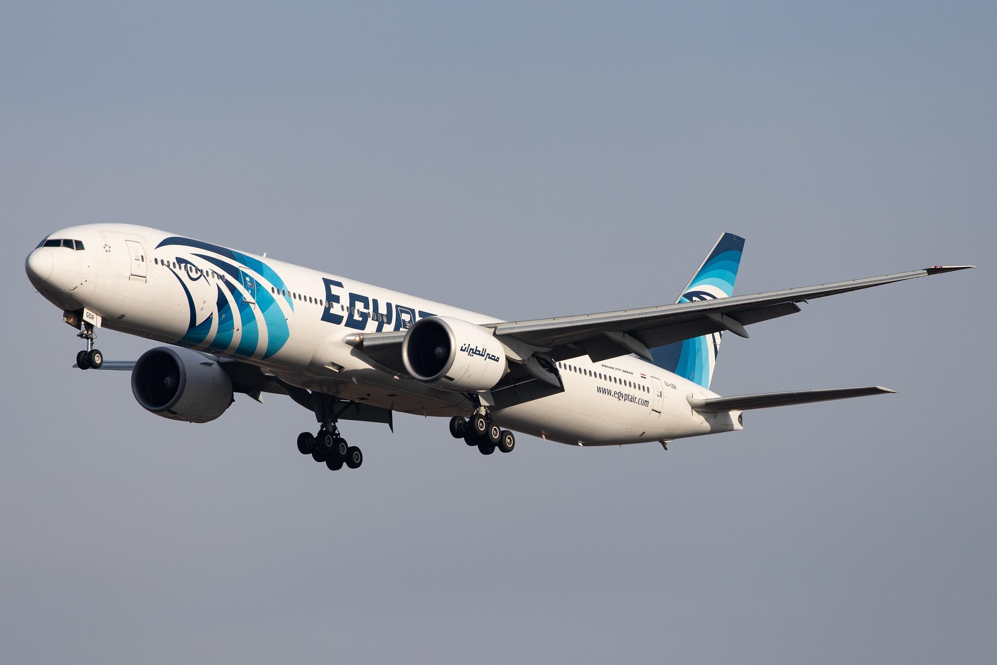 London Heathrow Airport: EgyptAir (MS / MSR) |  Boeing 777-36N(ER) B77W | SU-GDR | MSN 38291