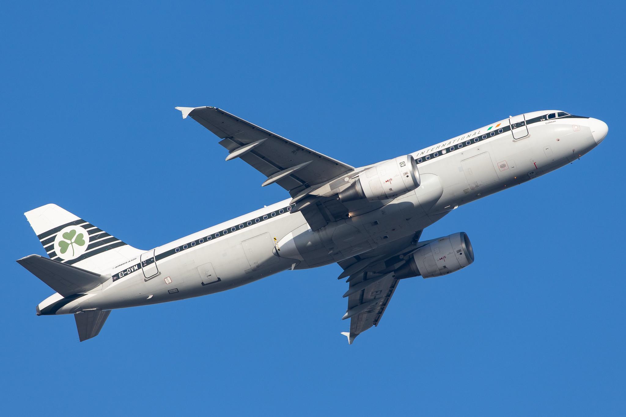 London Heathrow Airport: Aer Lingus (EI / EIN) |  Livery: Retro livery |  Airbus A320-214 A320 | EI-DVM | MSN 4634