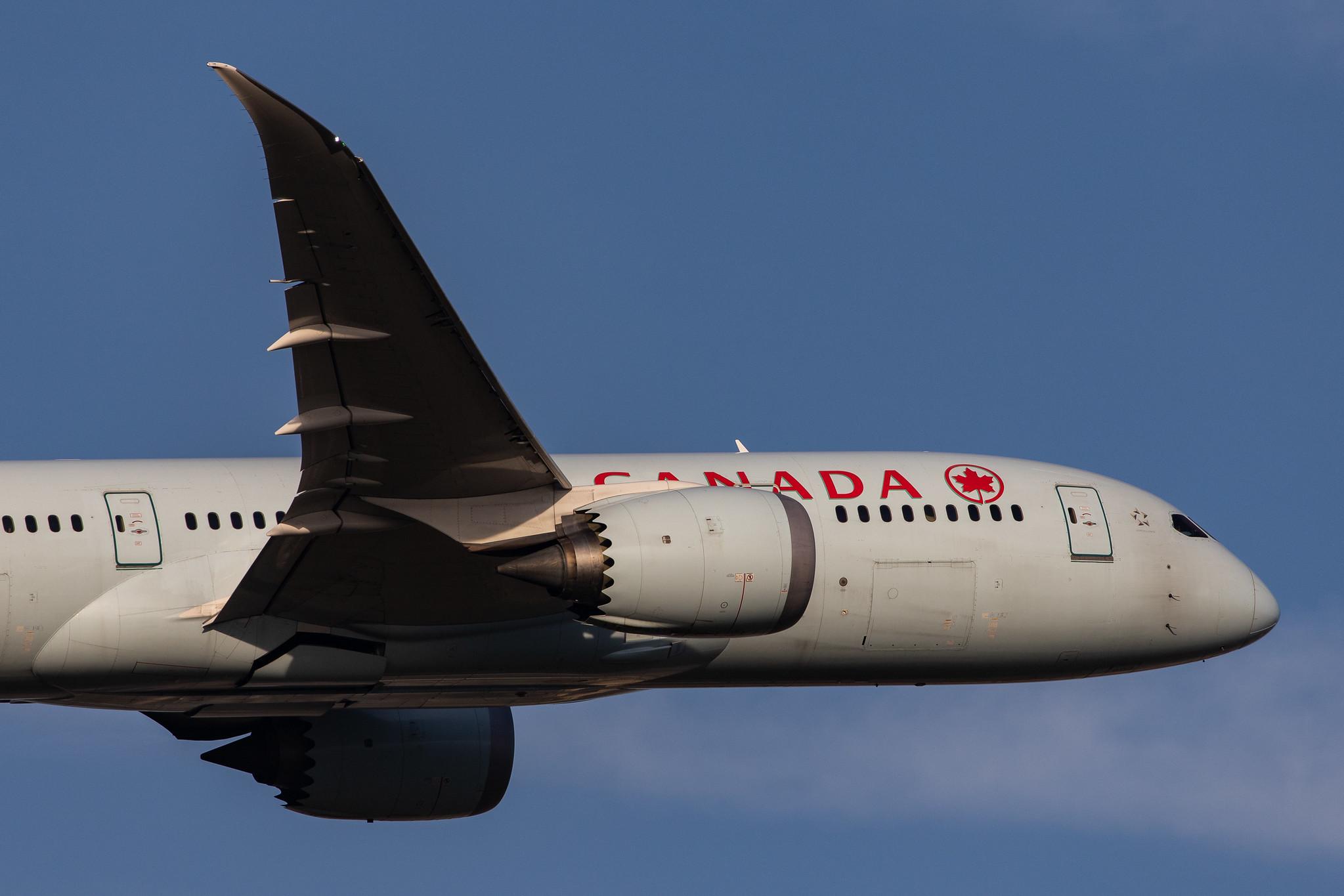 London Heathrow Airport: Air Canada (AC / ACA) |  Boeing 787-8 Dreamliner B788 | C-GHPU | MSN 35259