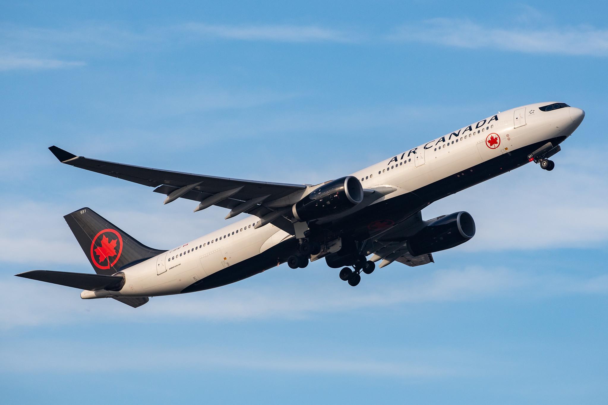 London Heathrow Airport: Air Canada (AC / ACA) |  Airbus A330-343 A333 | C-GFAF | MSN 0277