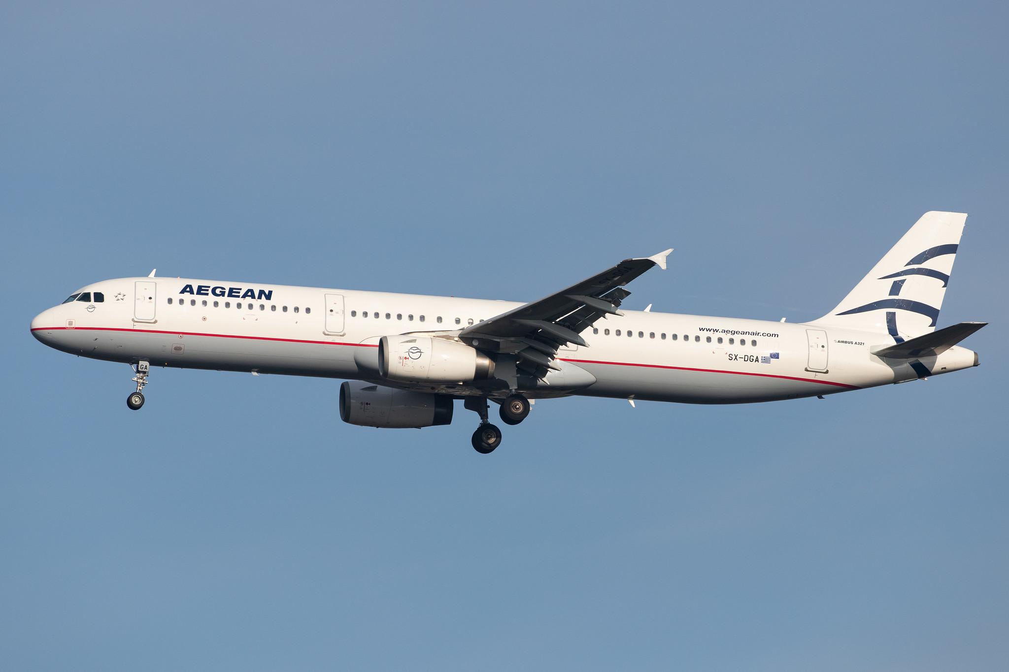 London Heathrow Airport: Aegean Airlines (A3 / AEE) |  Airbus A321-231 A321 | SX-DGA | MSN 3878