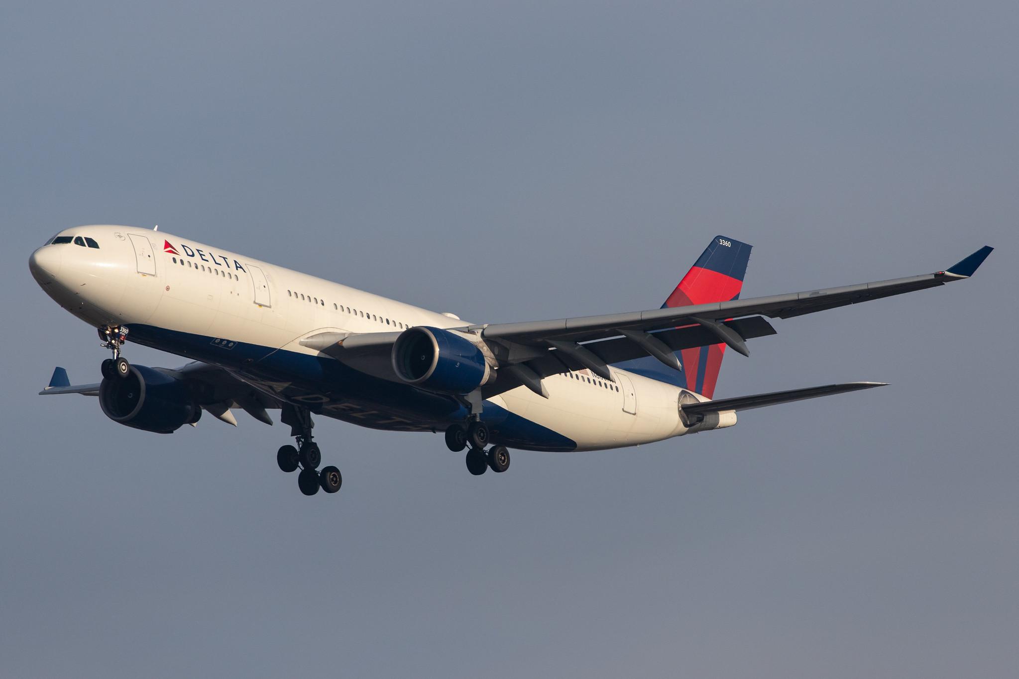 London Heathrow Airport: Delta Air Lines (DL / DAL) |  Airbus A330-223 A332 | N860NW | MSN 0778