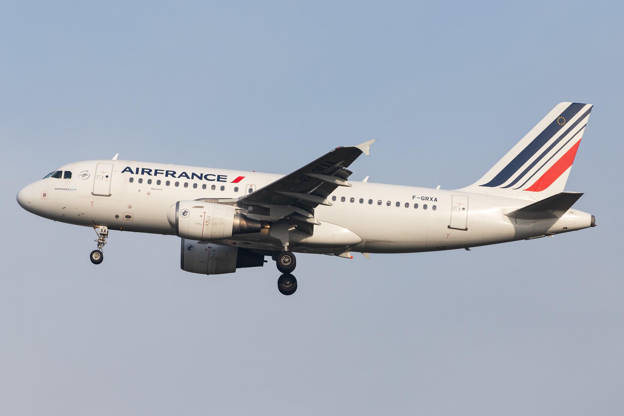 London Heathrow Airport: Air France (AF / AFR) |  Airbus A319-111 A319 | F-GRXA | MSN 1640