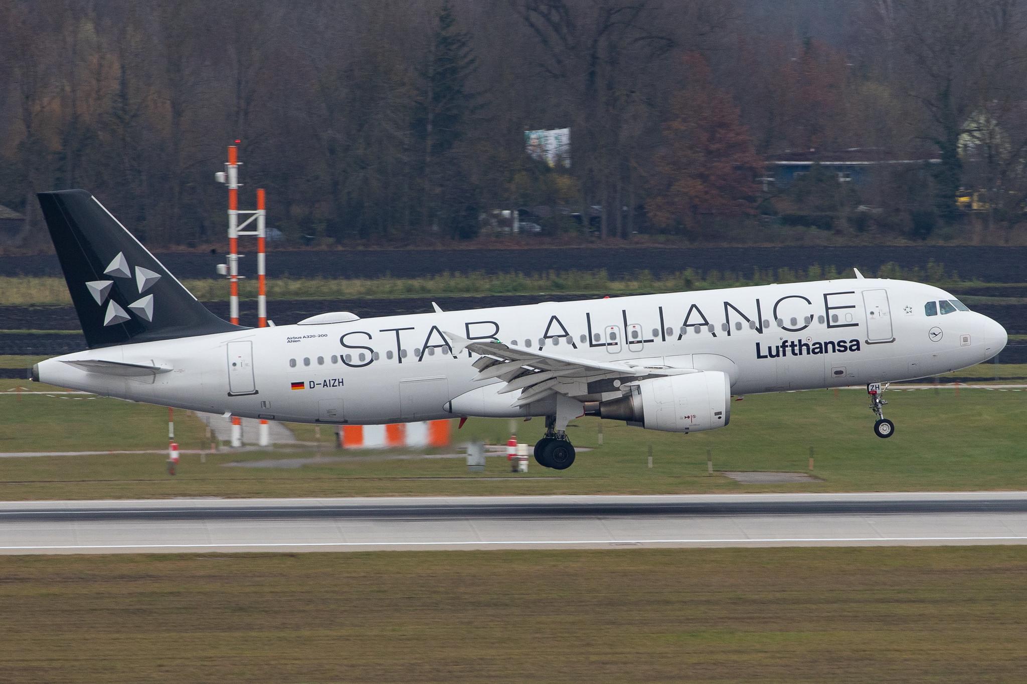 Munich Airport: Lufthansa (LH / DLH) |  Livery: Star Alliance Livery |  Airbus A320-214 A320 | D-AIZH | MSN 4363