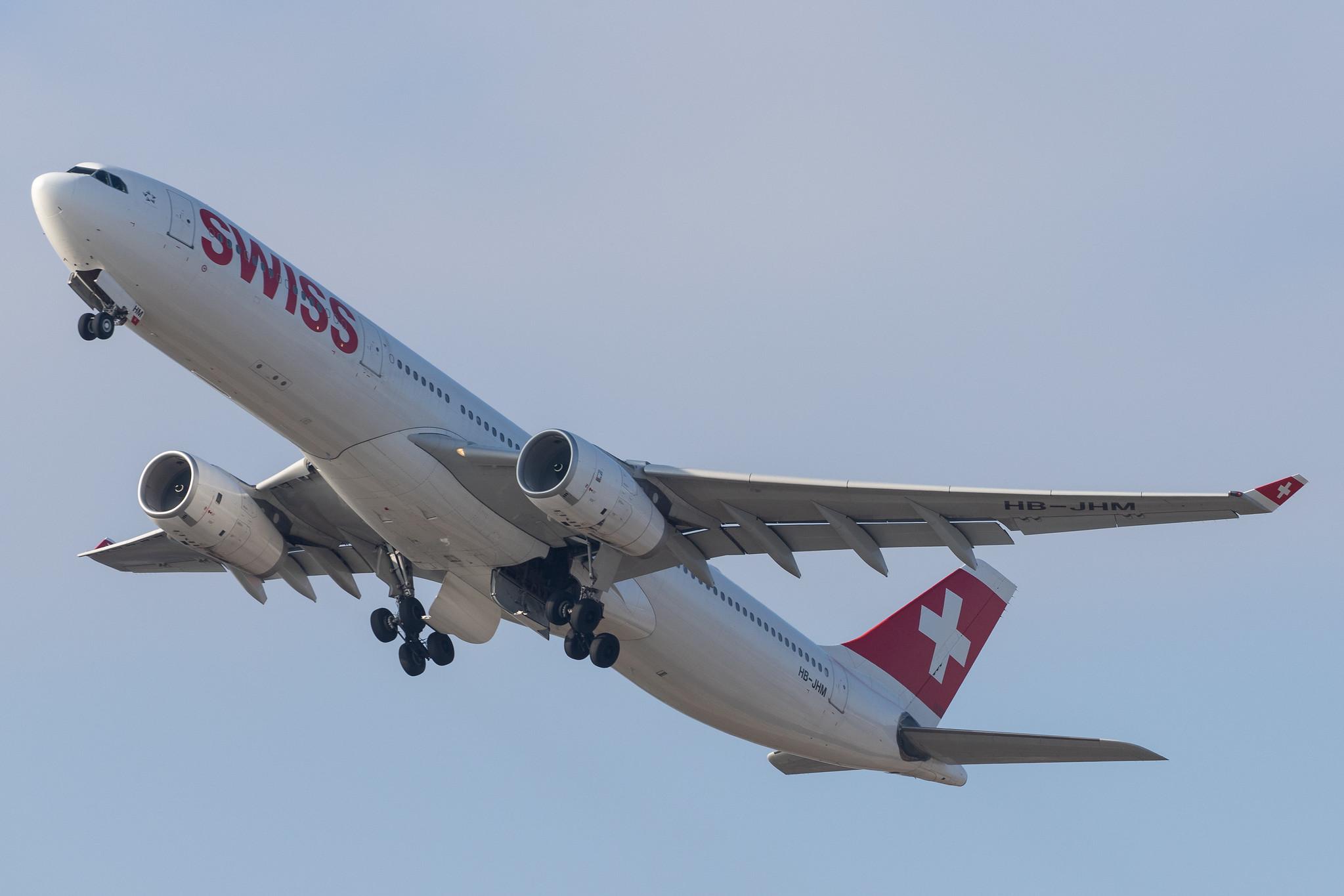 Flughafen Zürich: Swiss (LX / SWR) |  Airbus A330-343 A333 | HB-JHM | MSN 1355