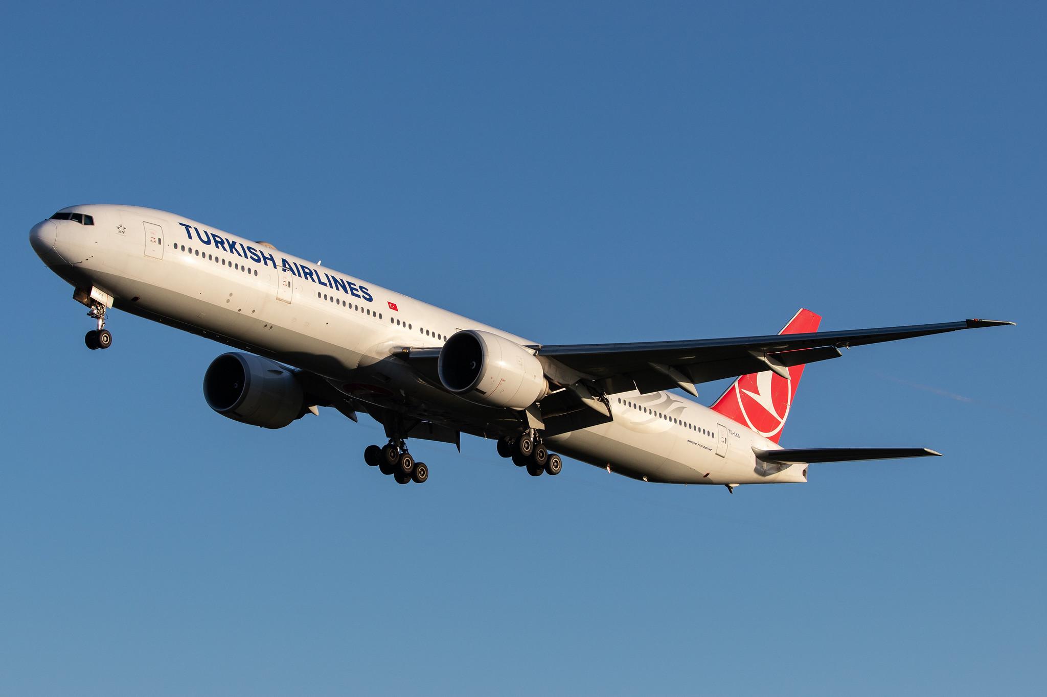 London Heathrow Airport: Turkish Airlines (TK / THY) |  Boeing 777-36N(ER) B77W | TC-LKA | MSN 41818