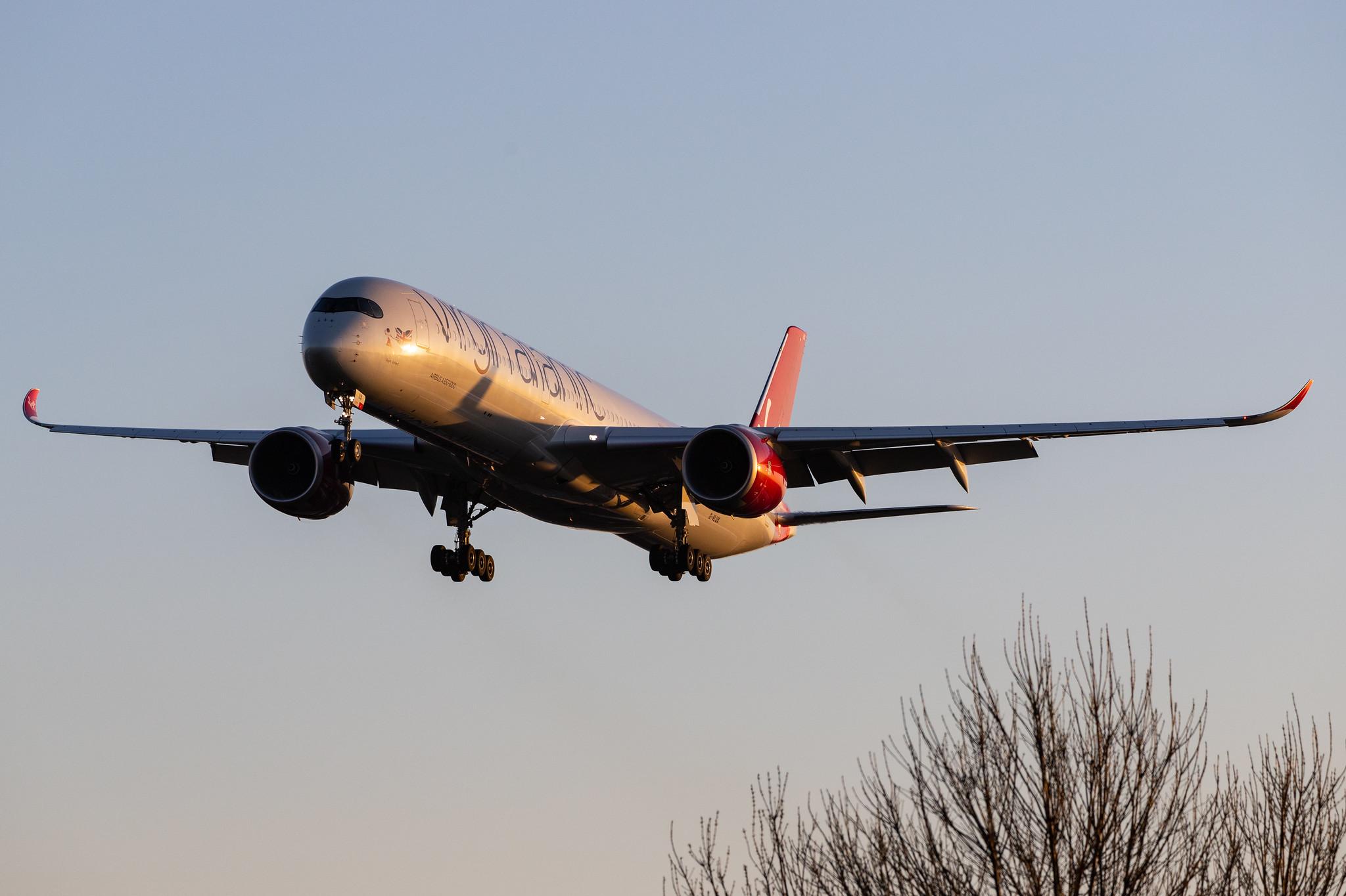 London Heathrow Airport: Virgin Atlantic (VS / VIR) |  Airbus A350-1041 A35K | G-VLUX | MSN 274