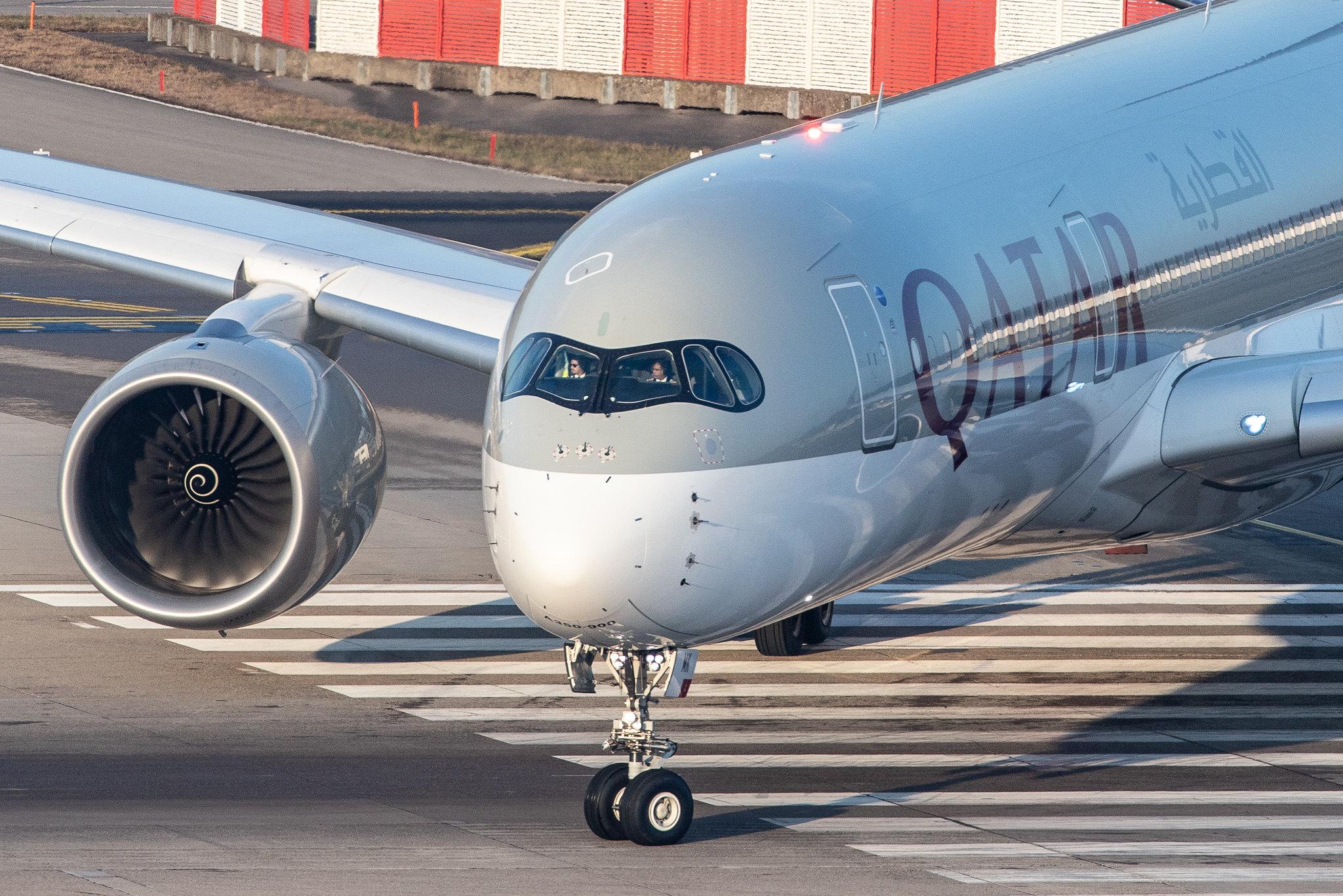 Flughafen Zürich: Qatar Airways (QR / QTR) |  Airbus A350-941 A359 | A7-AMK | MSN 249