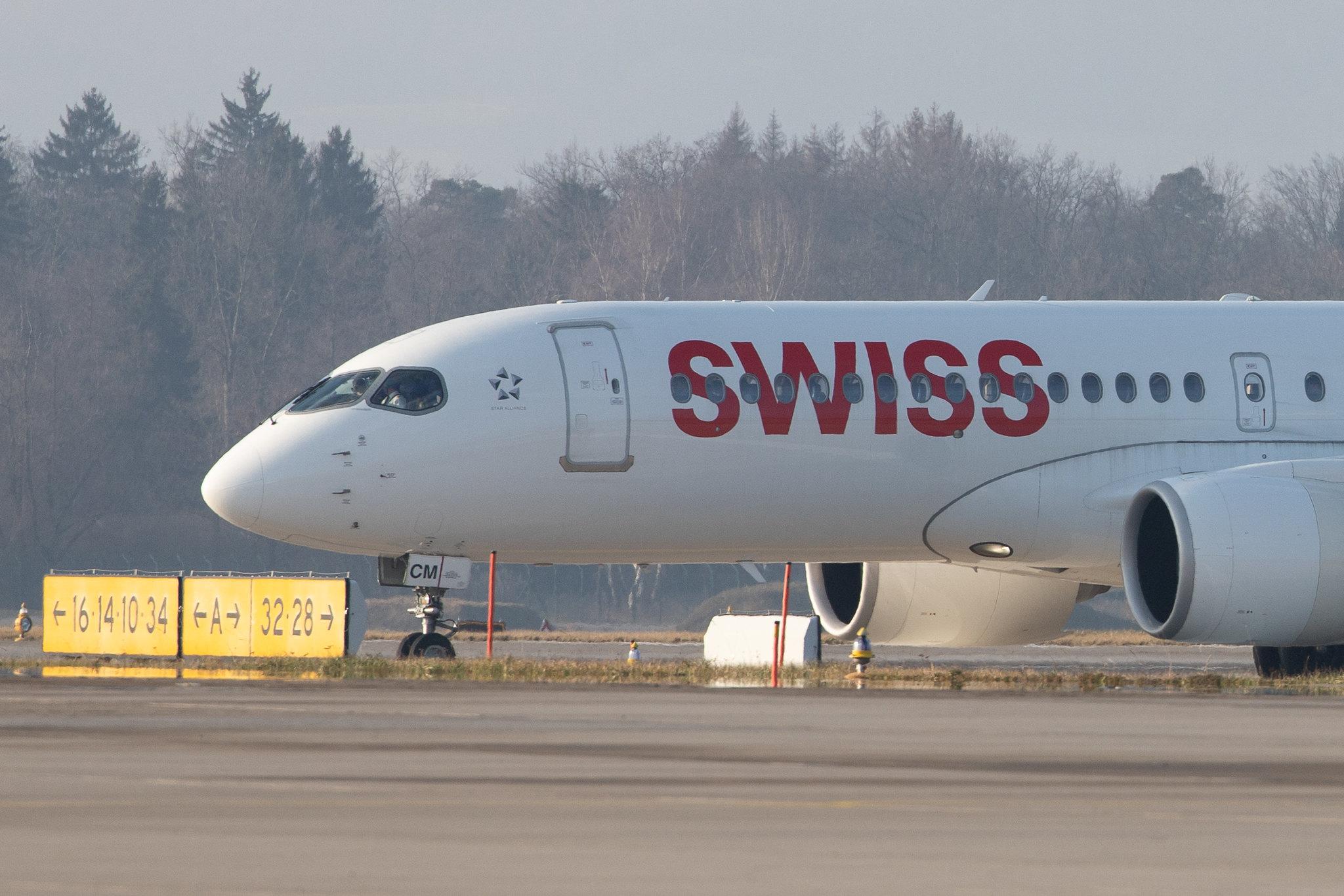 Flughafen Zürich: Swiss (LX / SWR) |  Airbus A220-300 BCS3 | HB-JCM | MSN 55030