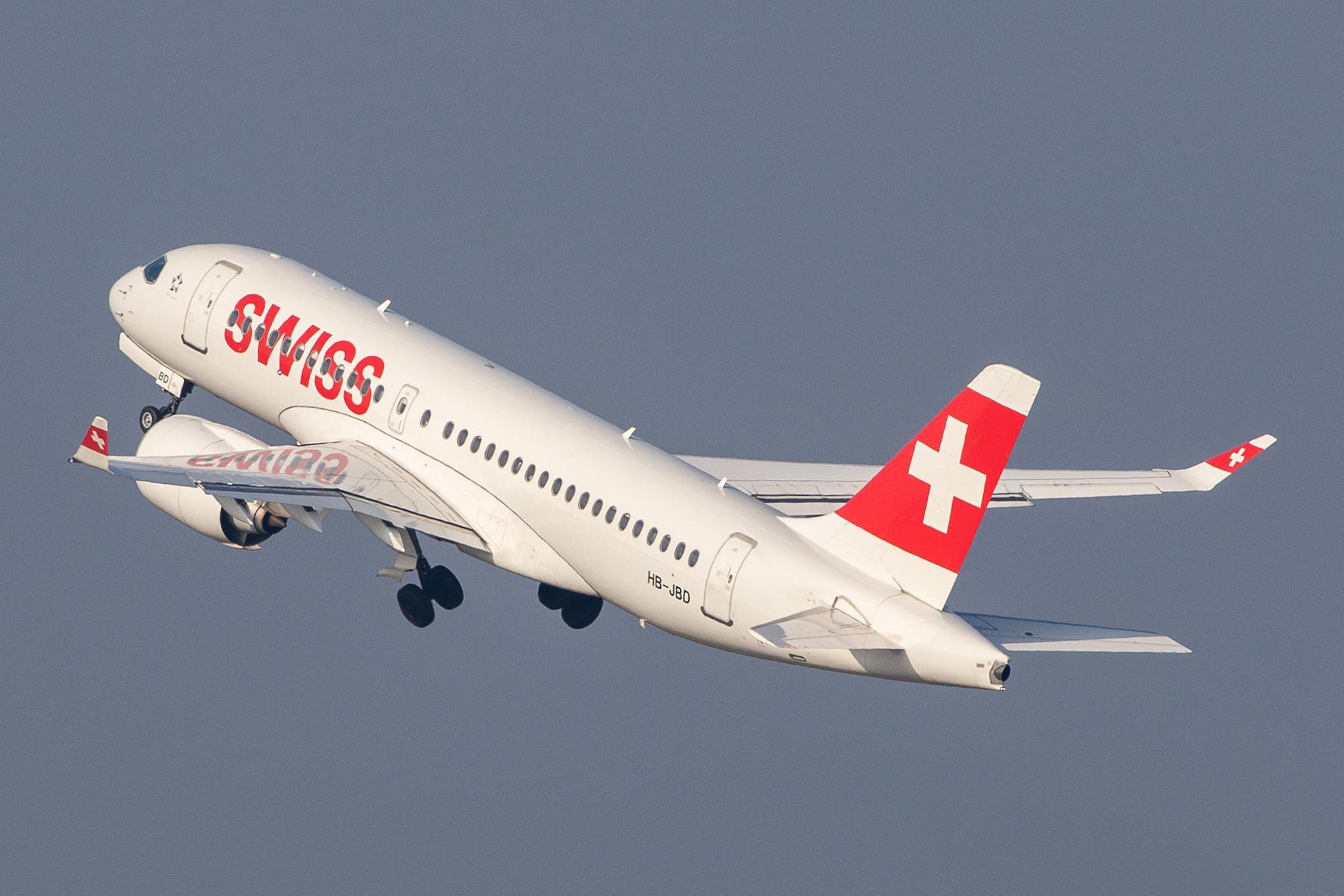 Flughafen Zürich: Swiss (LX / SWR) |  Airbus A220-100 BCS1 | HB-JBD | MSN 50013