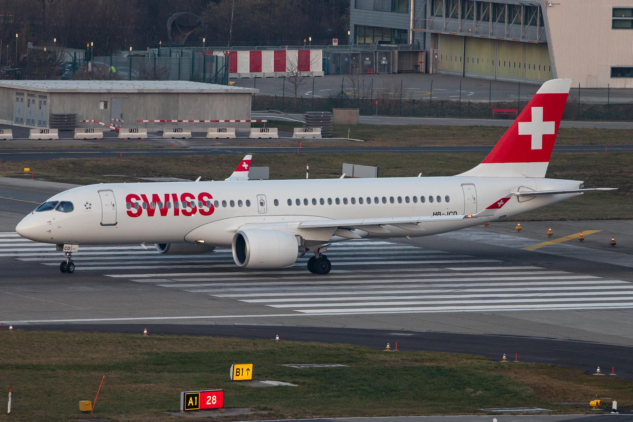 Flughafen Zürich: Swiss (LX / SWR) |  Airbus A220-300 BCS3 | HB-JCD | MSN 55013