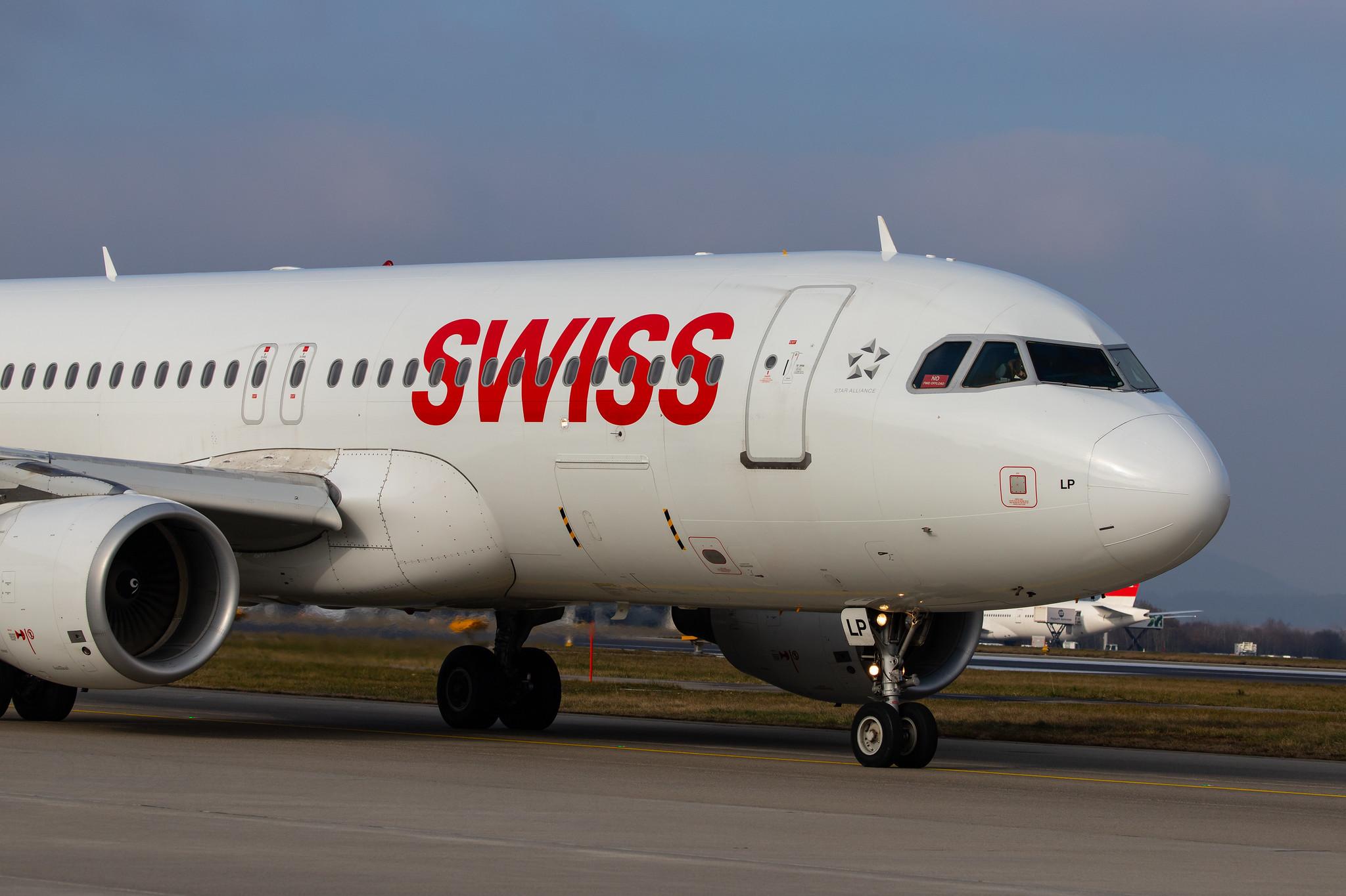 Flughafen Zürich: Swiss (LX / SWR) |  Airbus A320-214 A320 | HB-JLP | MSN 4618