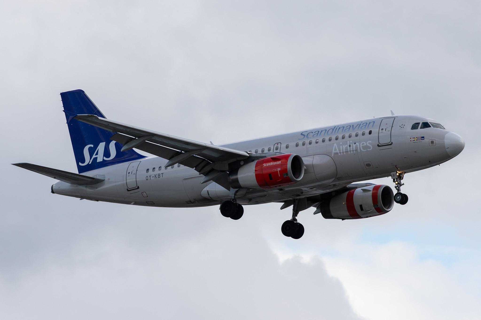 London Heathrow Airport: SAS (SK / SAS) |  Airbus A319-131 A319 | OY-KBT | MSN 3292