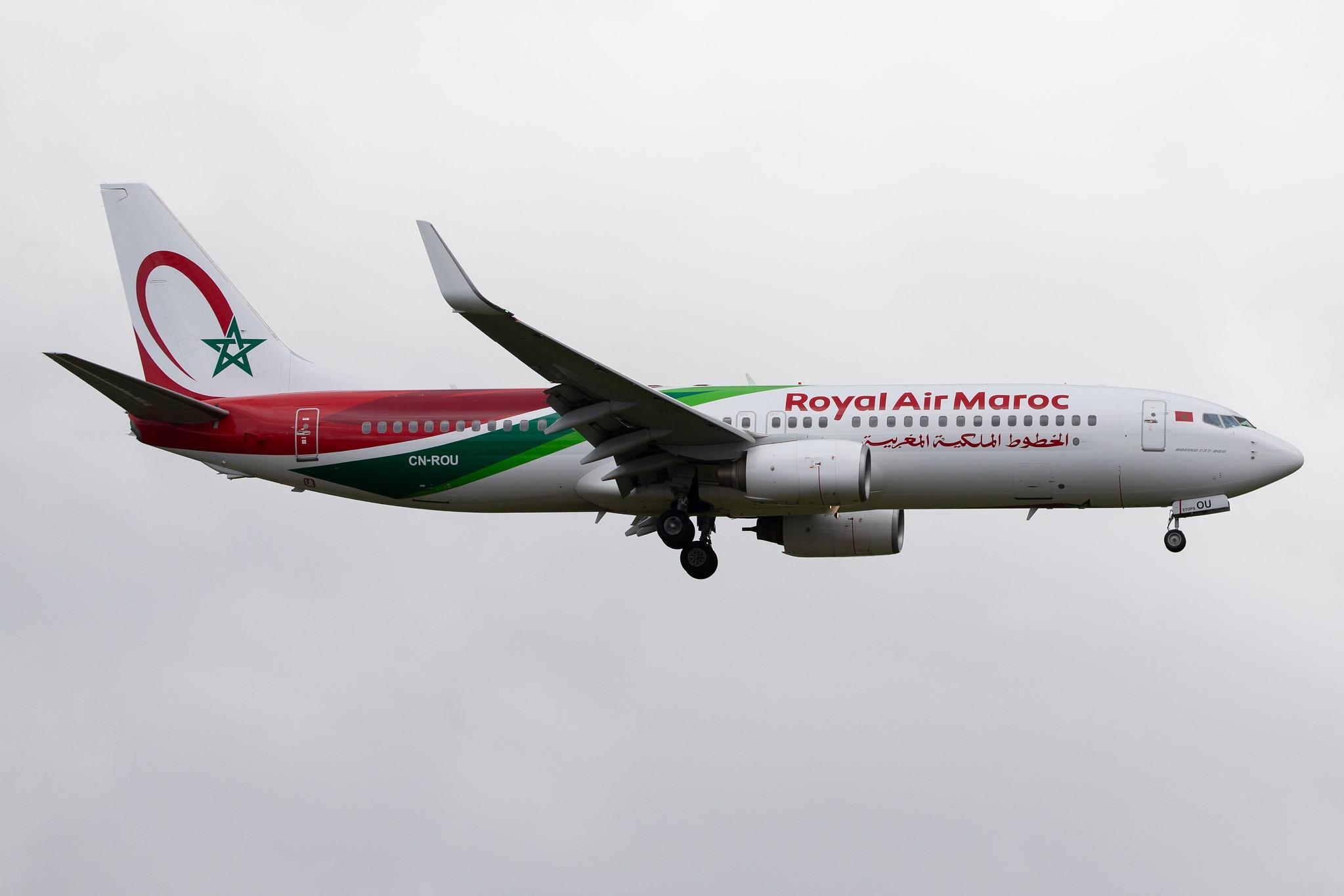 London Heathrow Airport: Royal Air Maroc (AT / RAM) |  Boeing 737-8B6 B738 | CN-ROU | MSN 33069