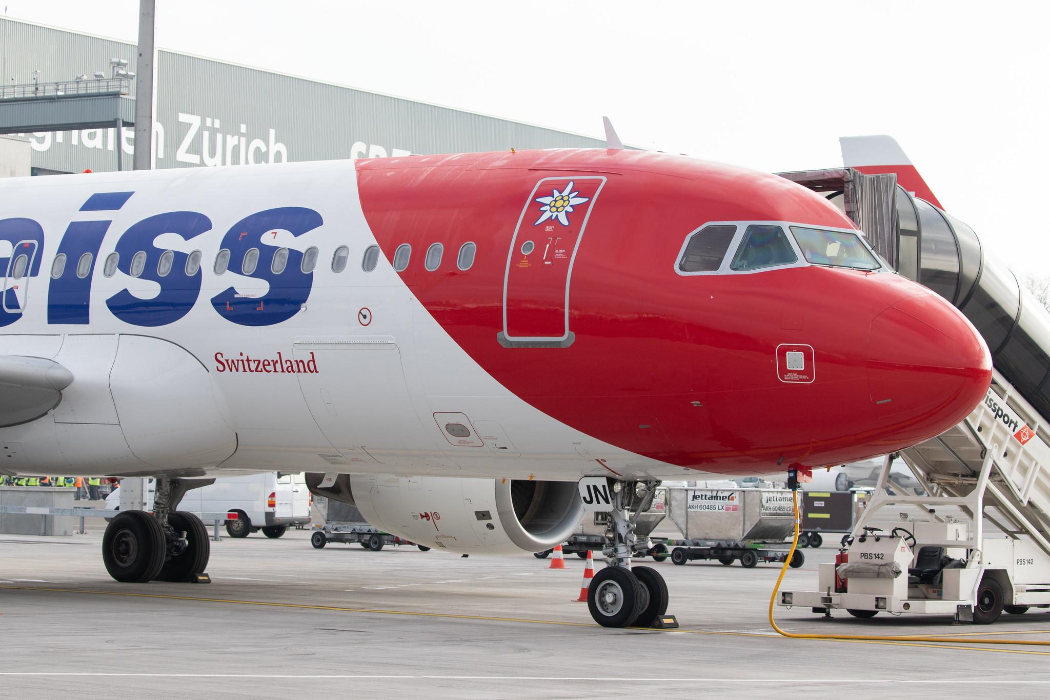 Flughafen Zürich: Edelweiss Air (WK / EDW) |  Airbus A320-214 A320 | HB-JJN | MSN 4187