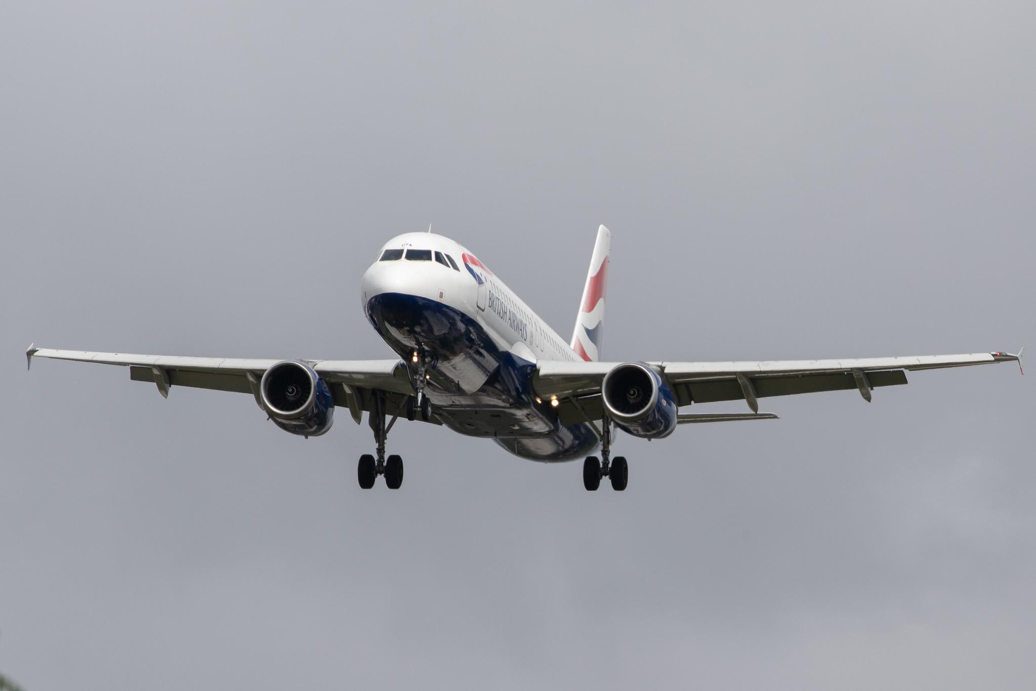 London Heathrow Airport: British Airways (BA / BAW) |  Airbus A320-232 A320 | G-EUYA | MSN 3697