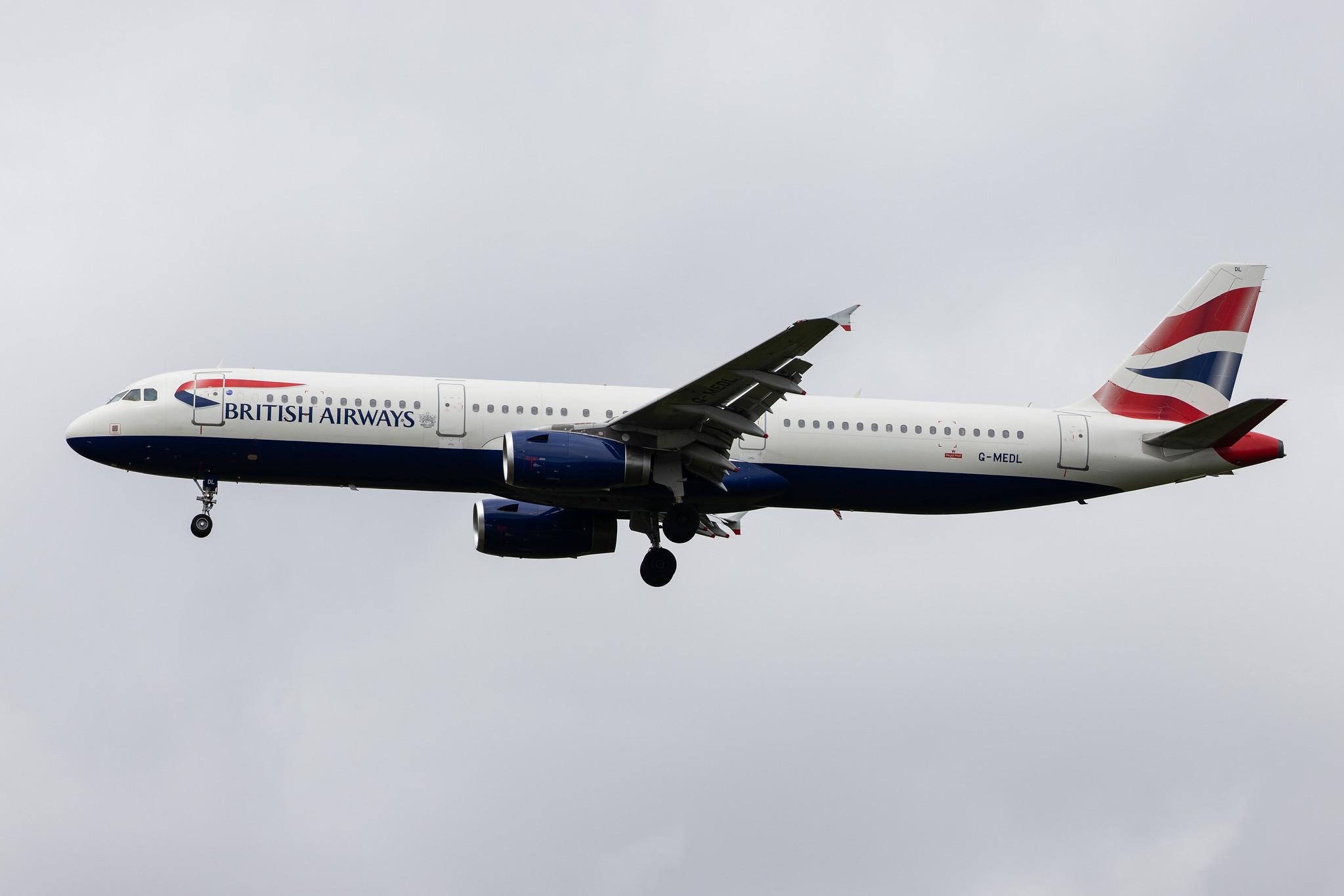 London Heathrow Airport: British Airways (BA / BAW) |  Airbus A321-231 A321 | G-MEDL | MSN 2653