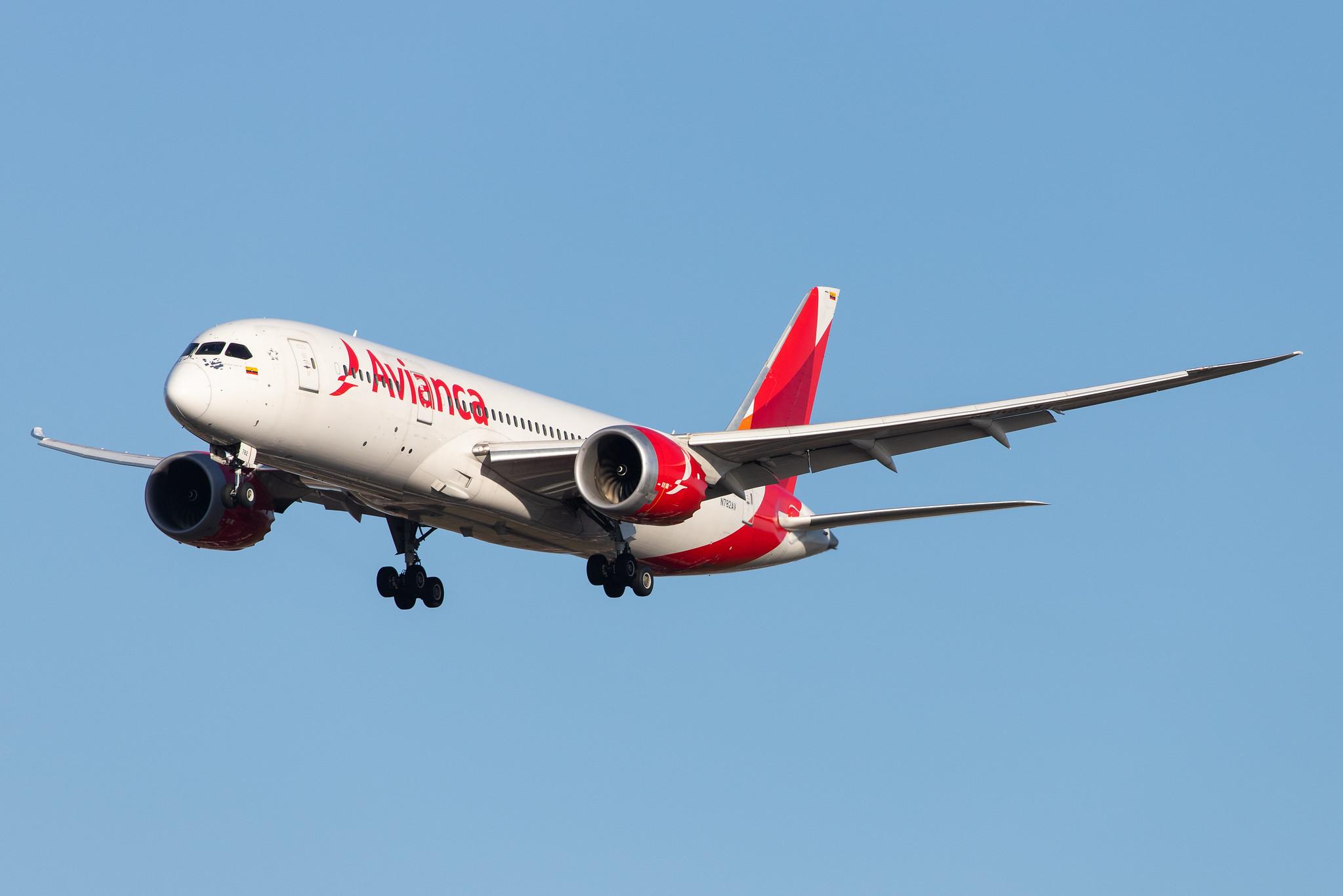 London Heathrow Airport: Avianca (AV / AVA) |  Boeing 787-8 Dreamliner B788 | N782AV | MSN 37504