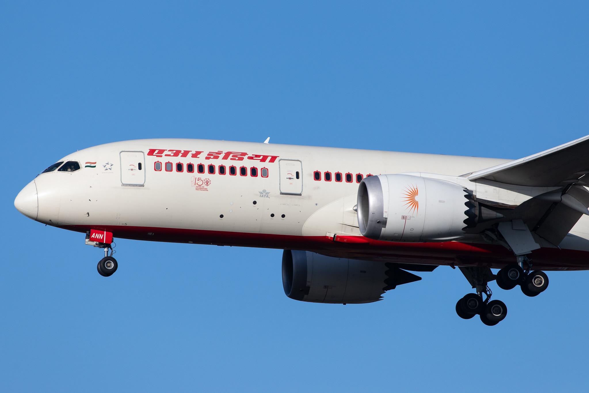 London Heathrow Airport: Air India (AI / AIC) |  Boeing 787-8 Dreamliner B788 | VT-ANN | MSN 36285