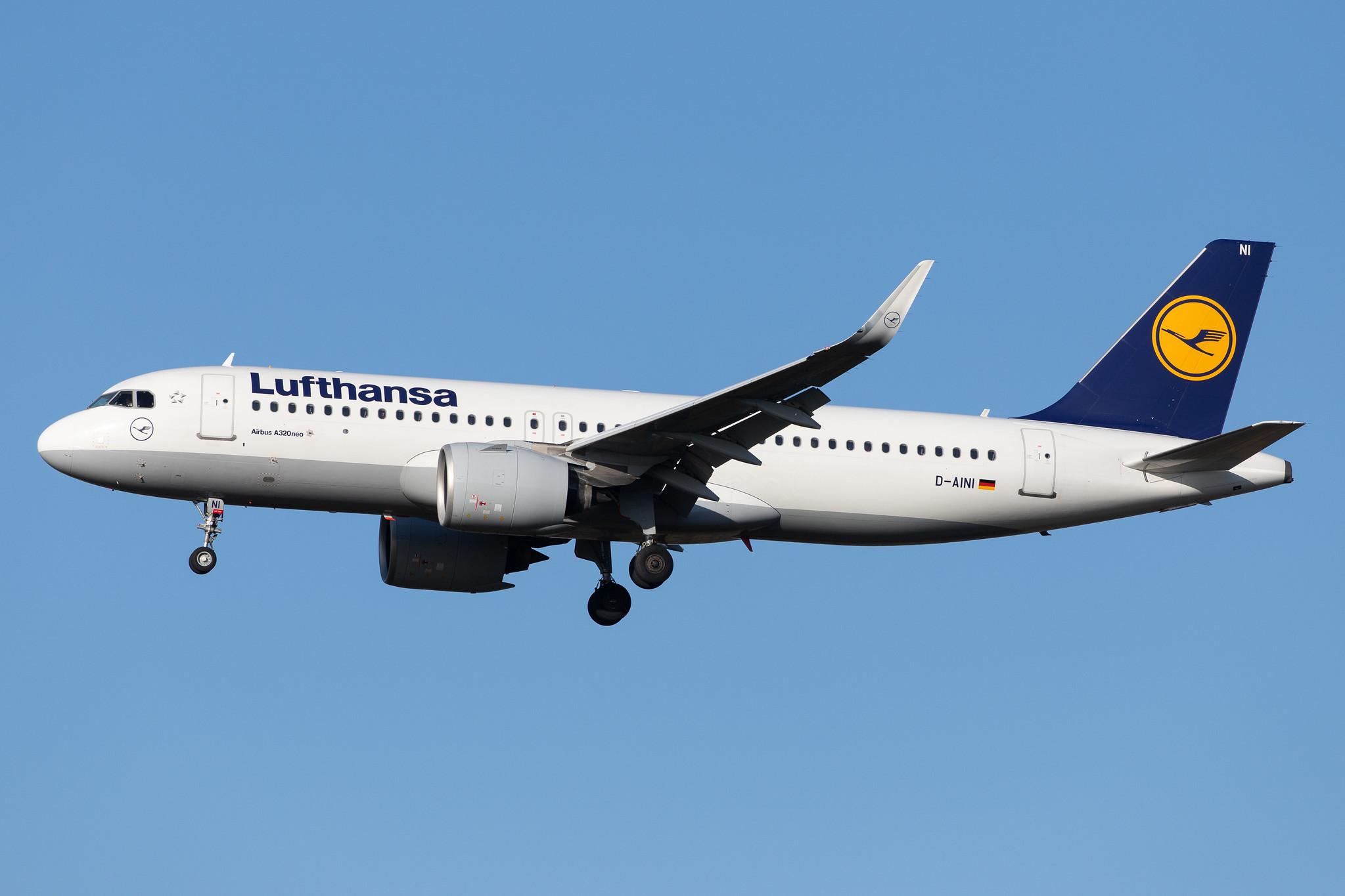 London Heathrow Airport: Lufthansa (LH / DLH) |  Airbus A320-271N A20N | D-AINI | MSN 7710