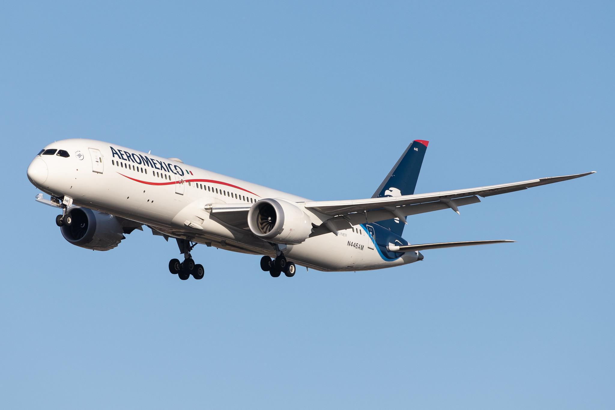London Heathrow Airport: Aeromexico (AM / AMX) |  Boeing 787-9 Dreamliner B789 | N446AM | MSN 39292