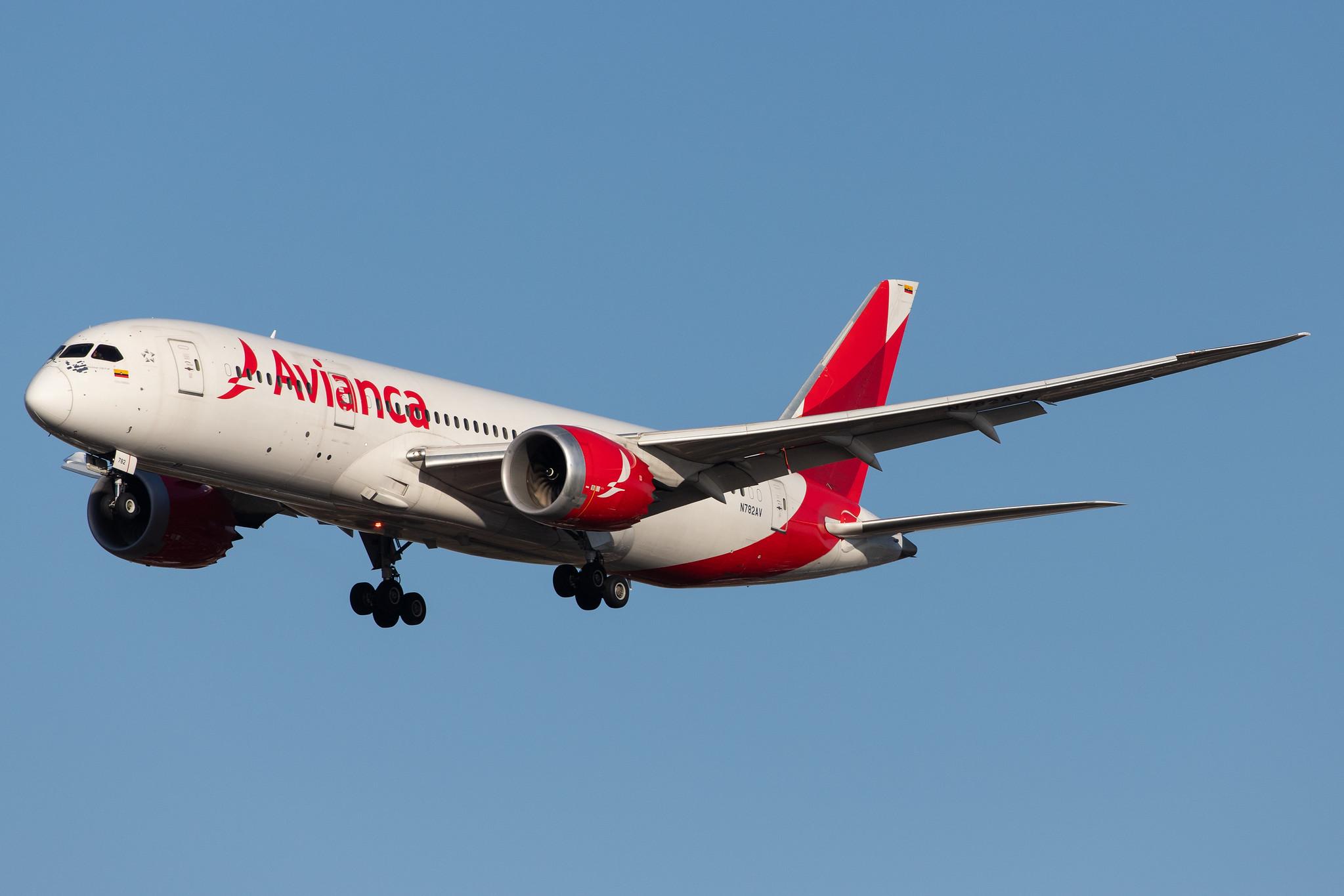 London Heathrow Airport: Avianca (AV / AVA) |  Boeing 787-8 Dreamliner B788 | N782AV | MSN 37504