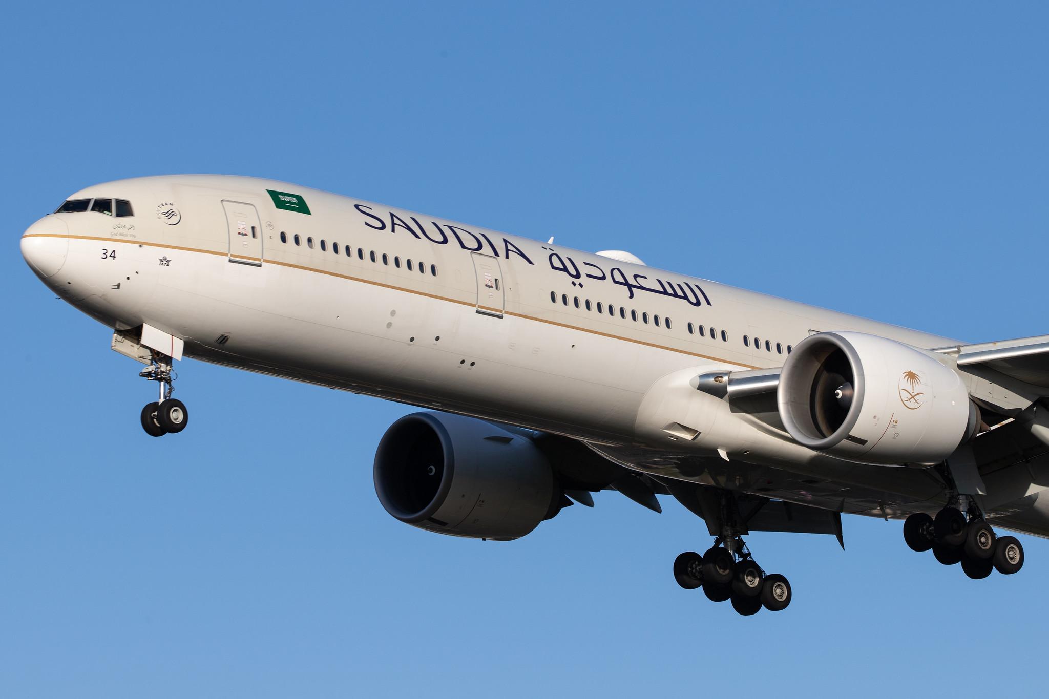 London Heathrow Airport: Saudia (SV / SVA) |  Boeing 777-3FG(ER) B77W | HZ-AK34 | MSN 61596