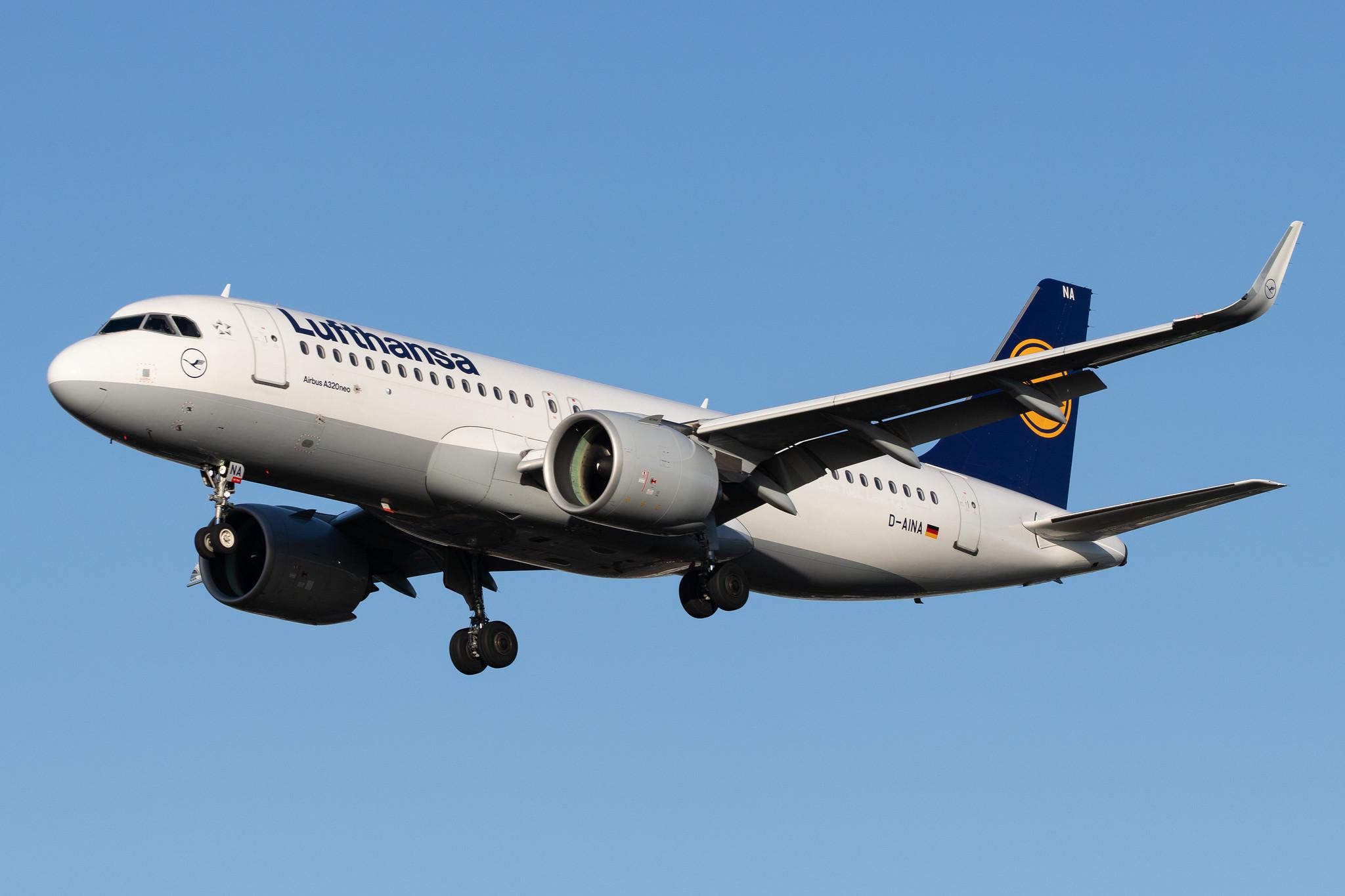 London Heathrow Airport: Lufthansa (LH / DLH) |  Airbus A320-271N A20N | D-AINA | MSN 6801